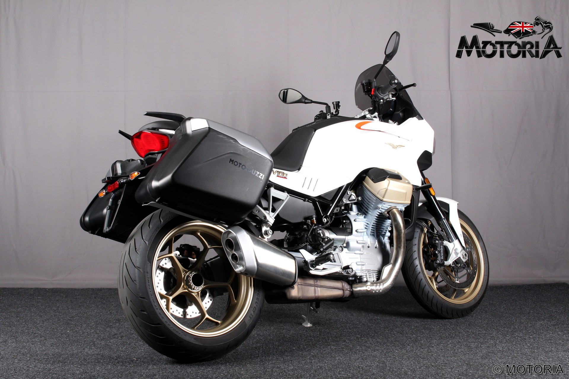 MOTO GUZZI V100 Mandello-image-5