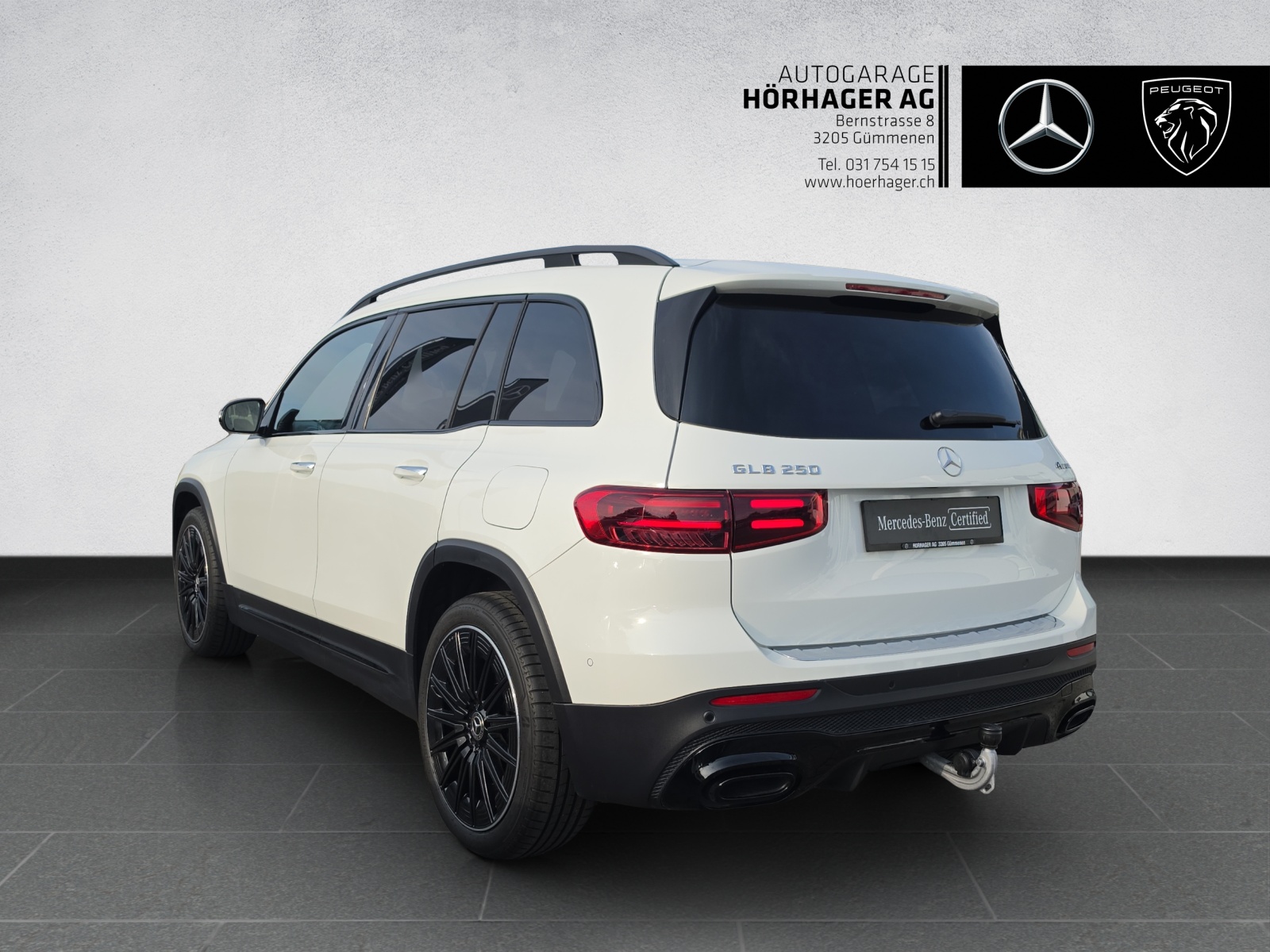 MERCEDES-BENZ GLB 250 AMG Line 4Matic 8G-Tronic-image-4