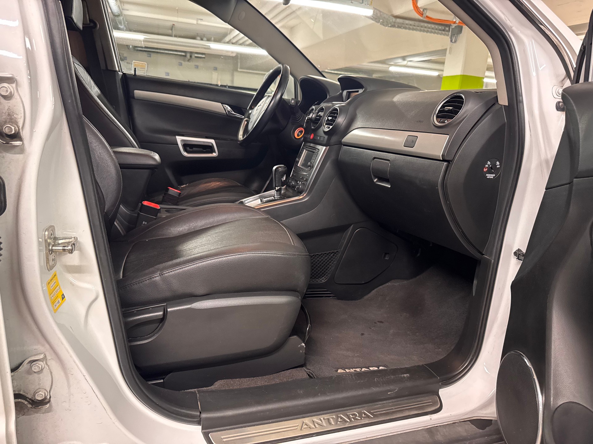 OPEL Antara 2.2 CDTi Cosmo 4WD Automatic-image-14