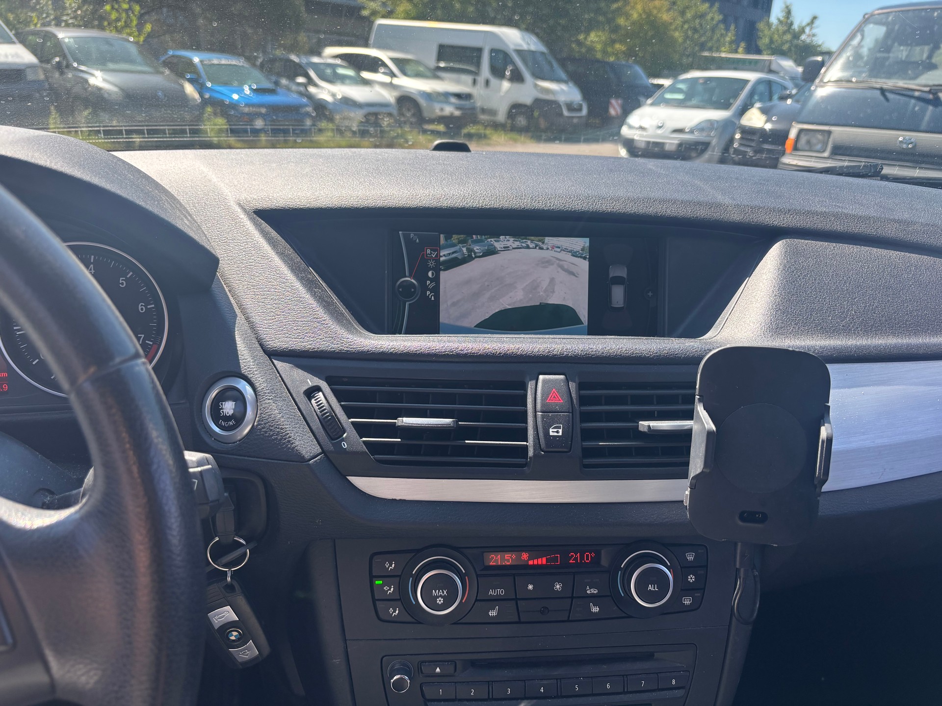 BMW X1 xDrive 28i Steptronic-image-13