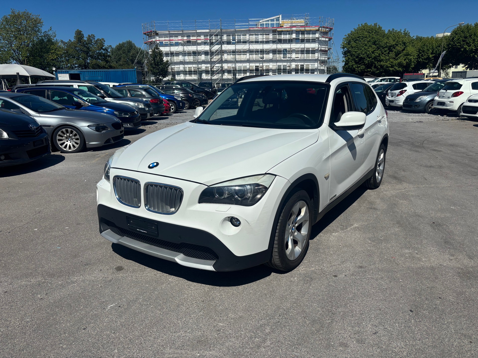 BMW X1 xDrive 28i Steptronic-image-1