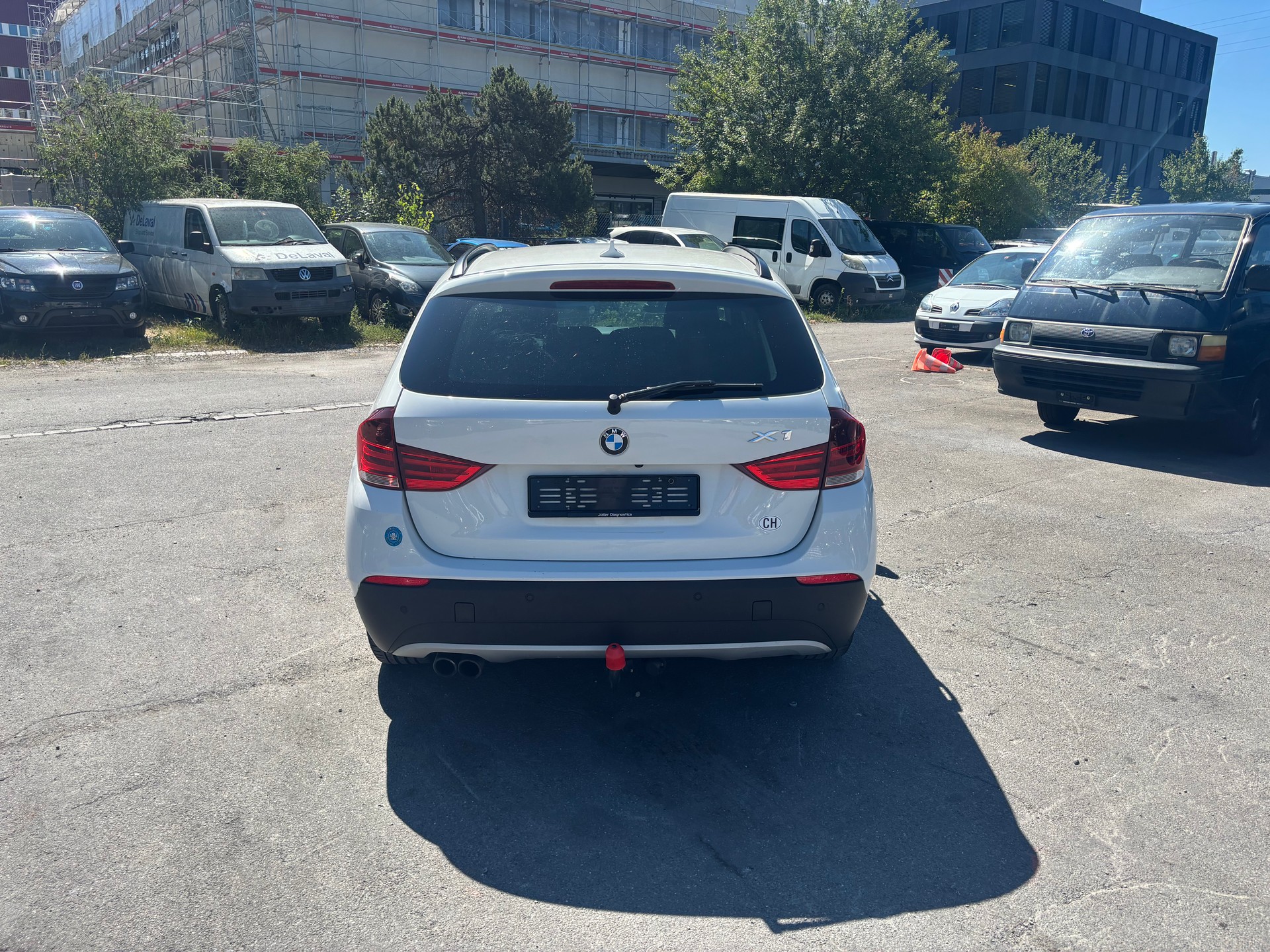 BMW X1 xDrive 28i Steptronic-image-3