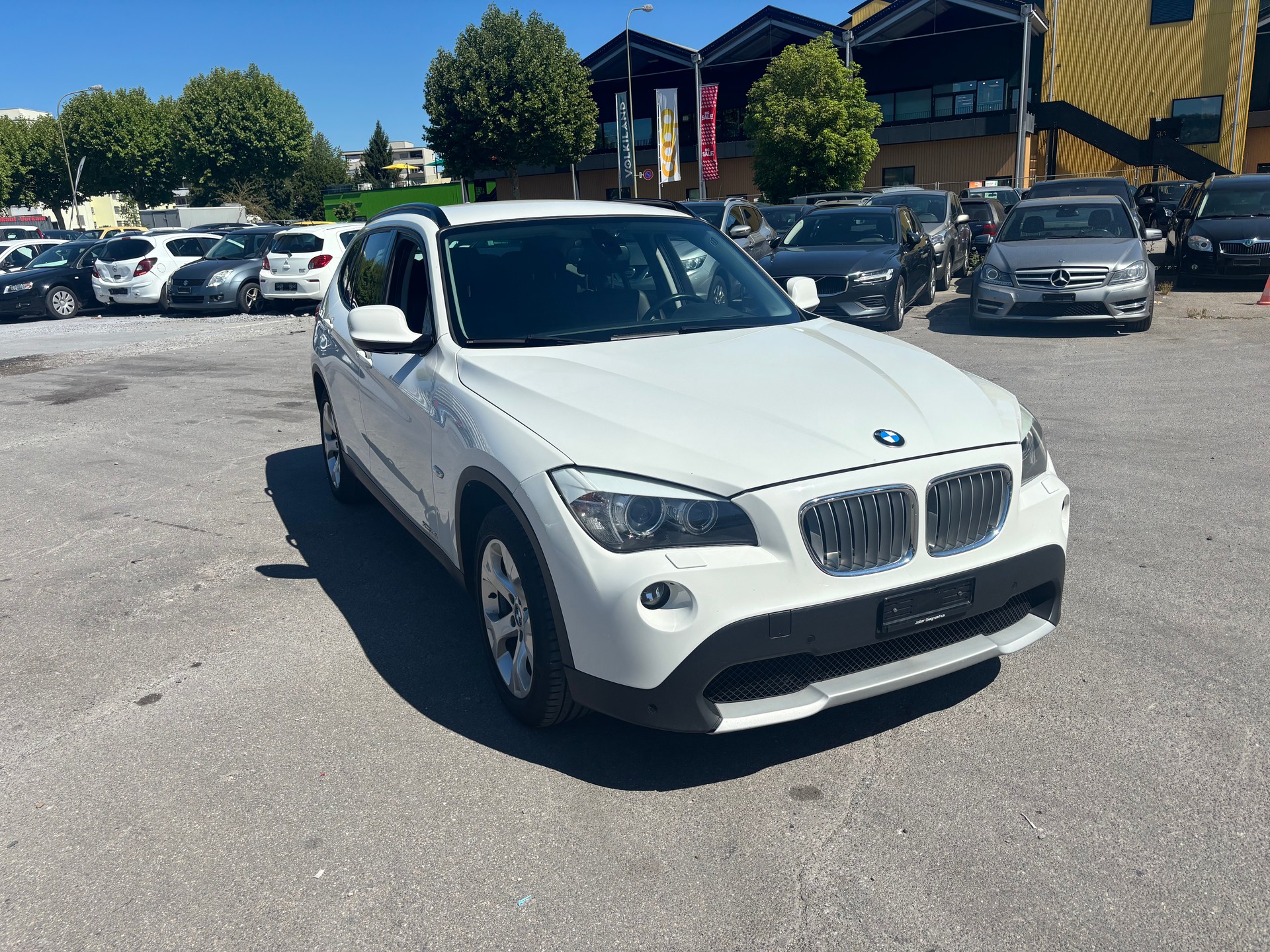 BMW X1 xDrive 28i Steptronic-image-2