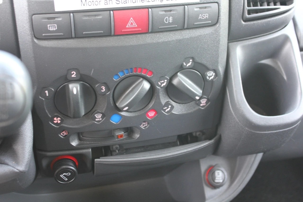 FIAT Ducato mit Aufbau zum ausbauen-image-7