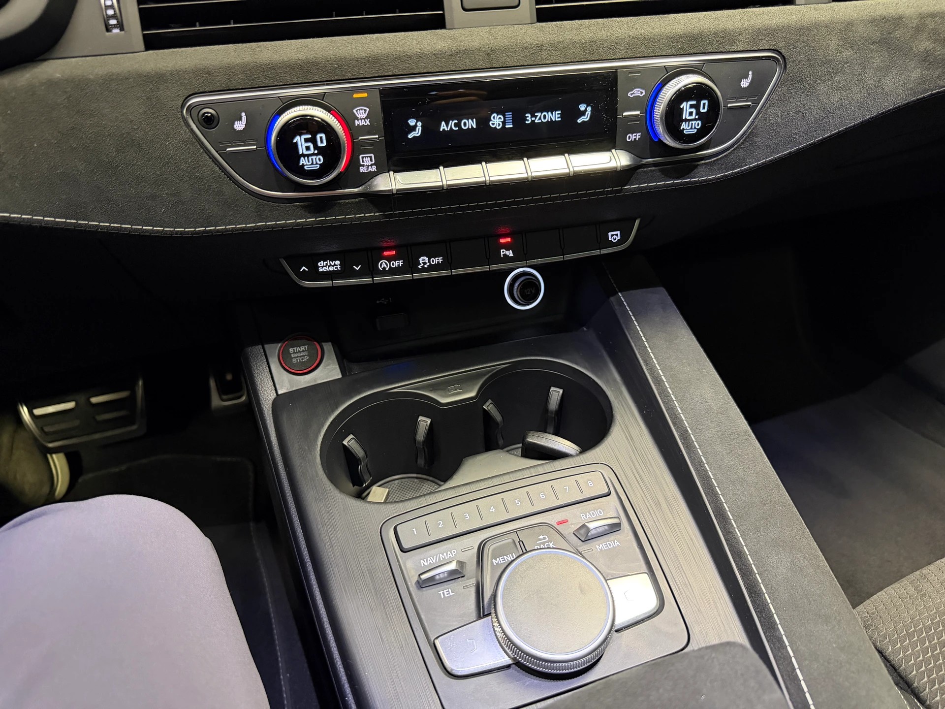 AUDI A5 Sportback 2.0 TDI Sport quattro S-tronic-image-12