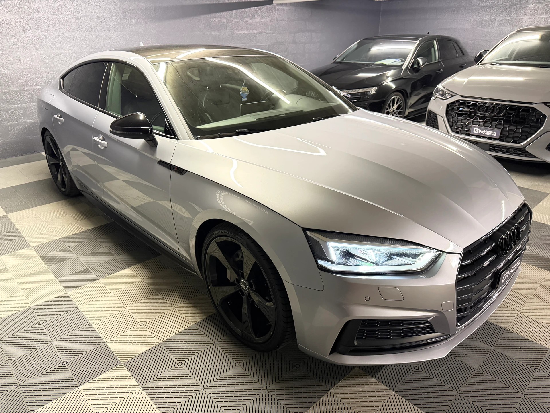 AUDI A5 Sportback 2.0 TDI Sport quattro S-tronic-image-2
