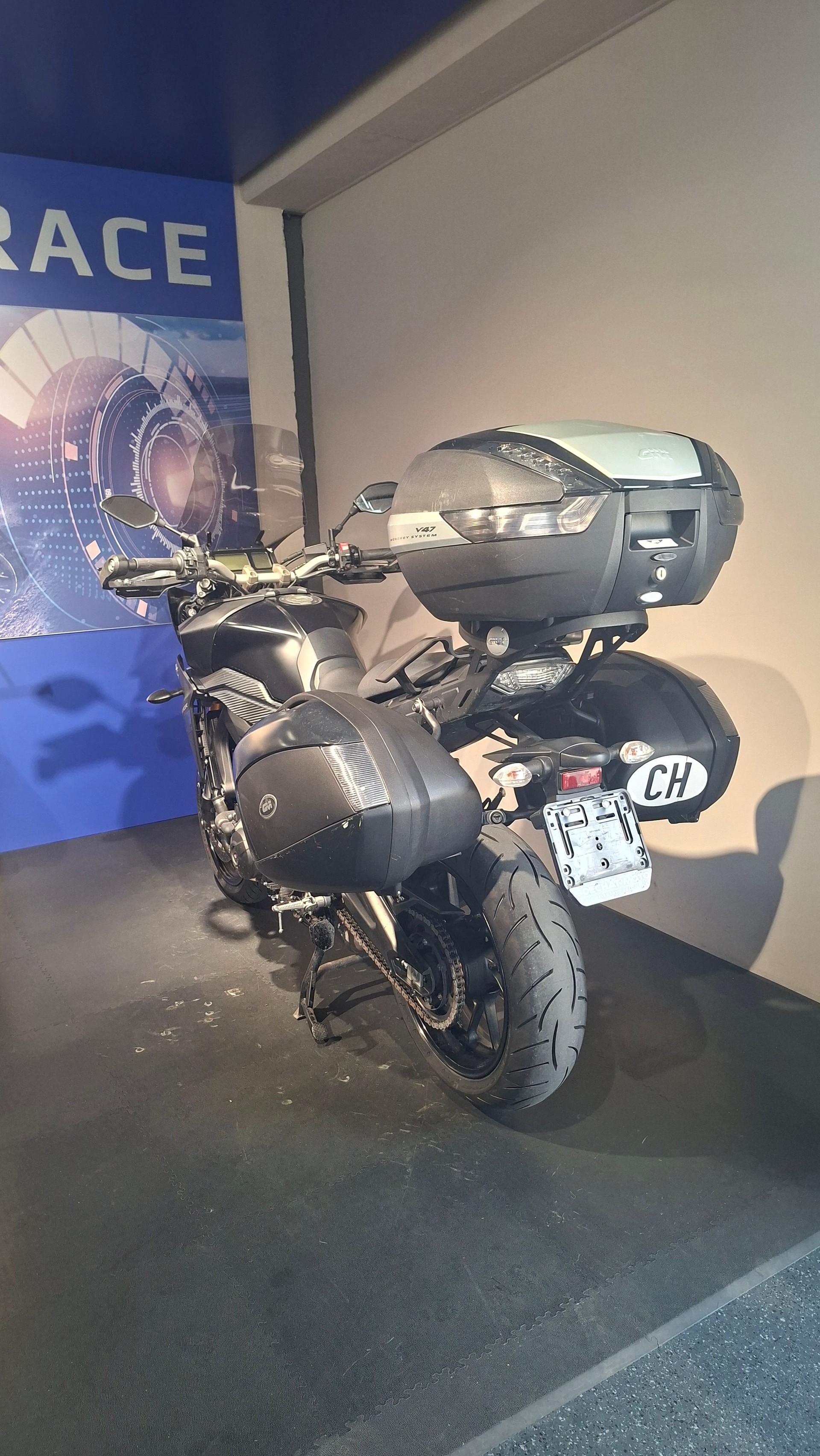 YAMAHA Tracer 900 ABS-image-2