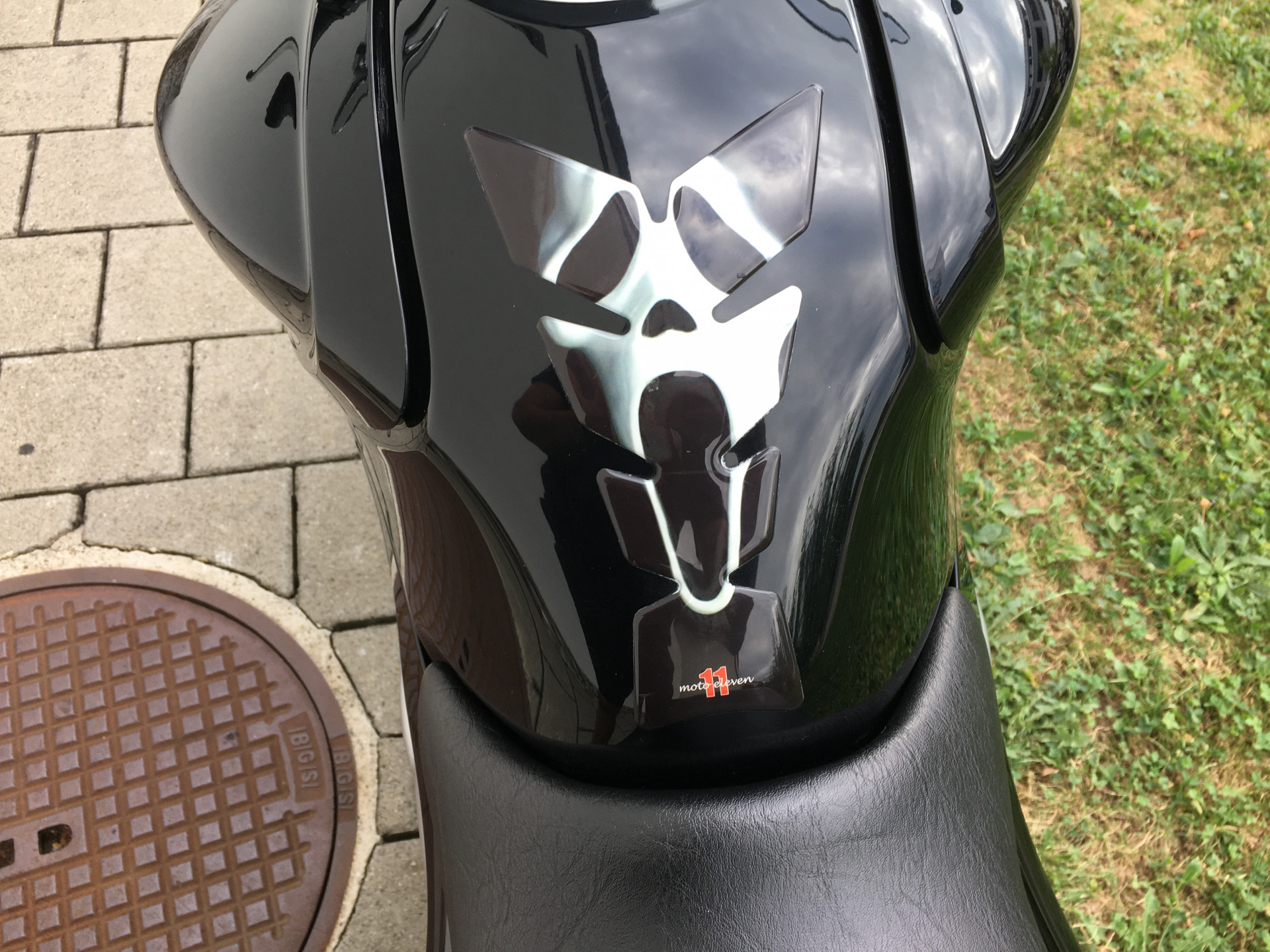 SUZUKI SFV 650 Gladius-image-8