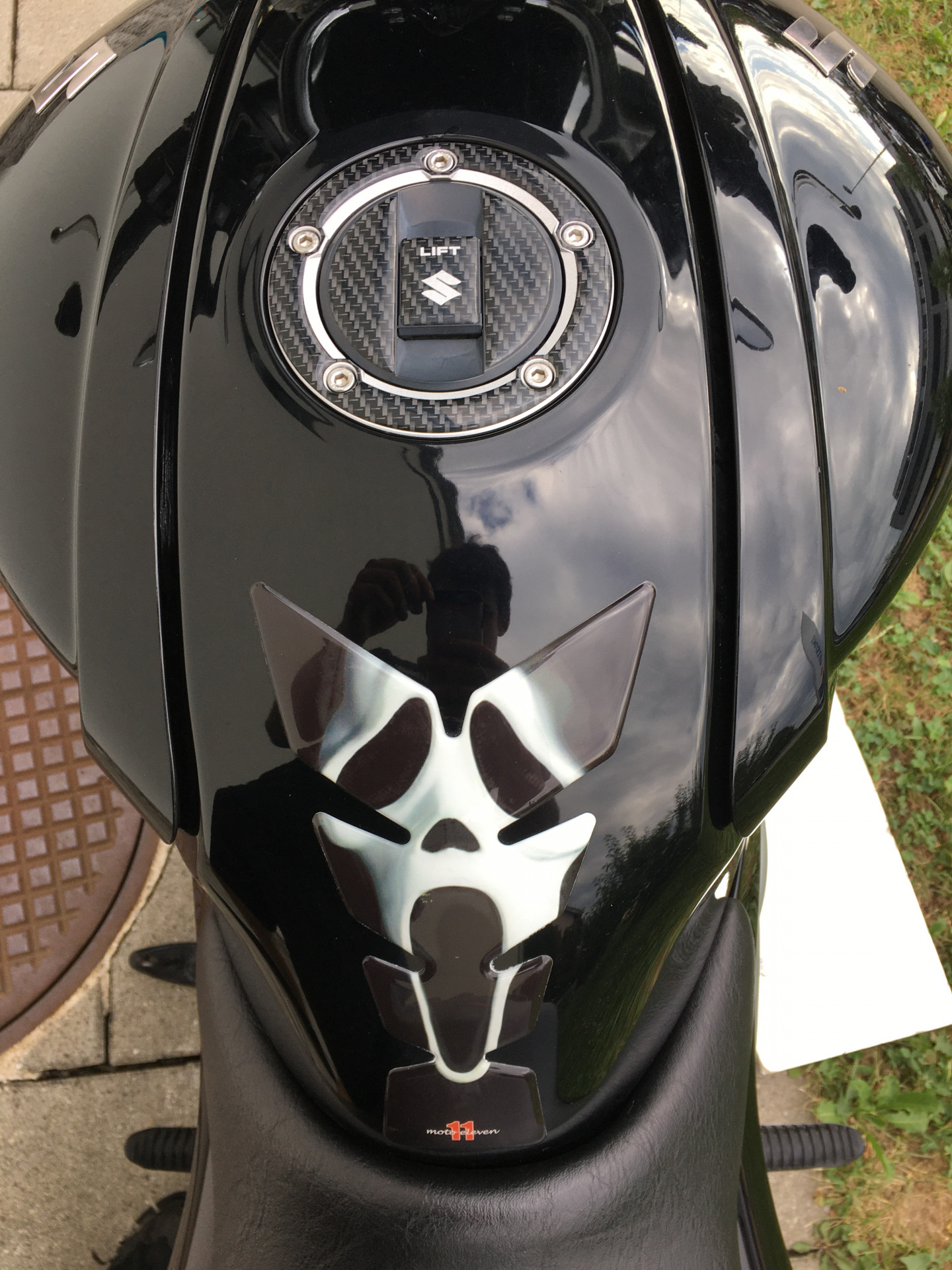 SUZUKI SFV 650 Gladius-showroom-element-1
