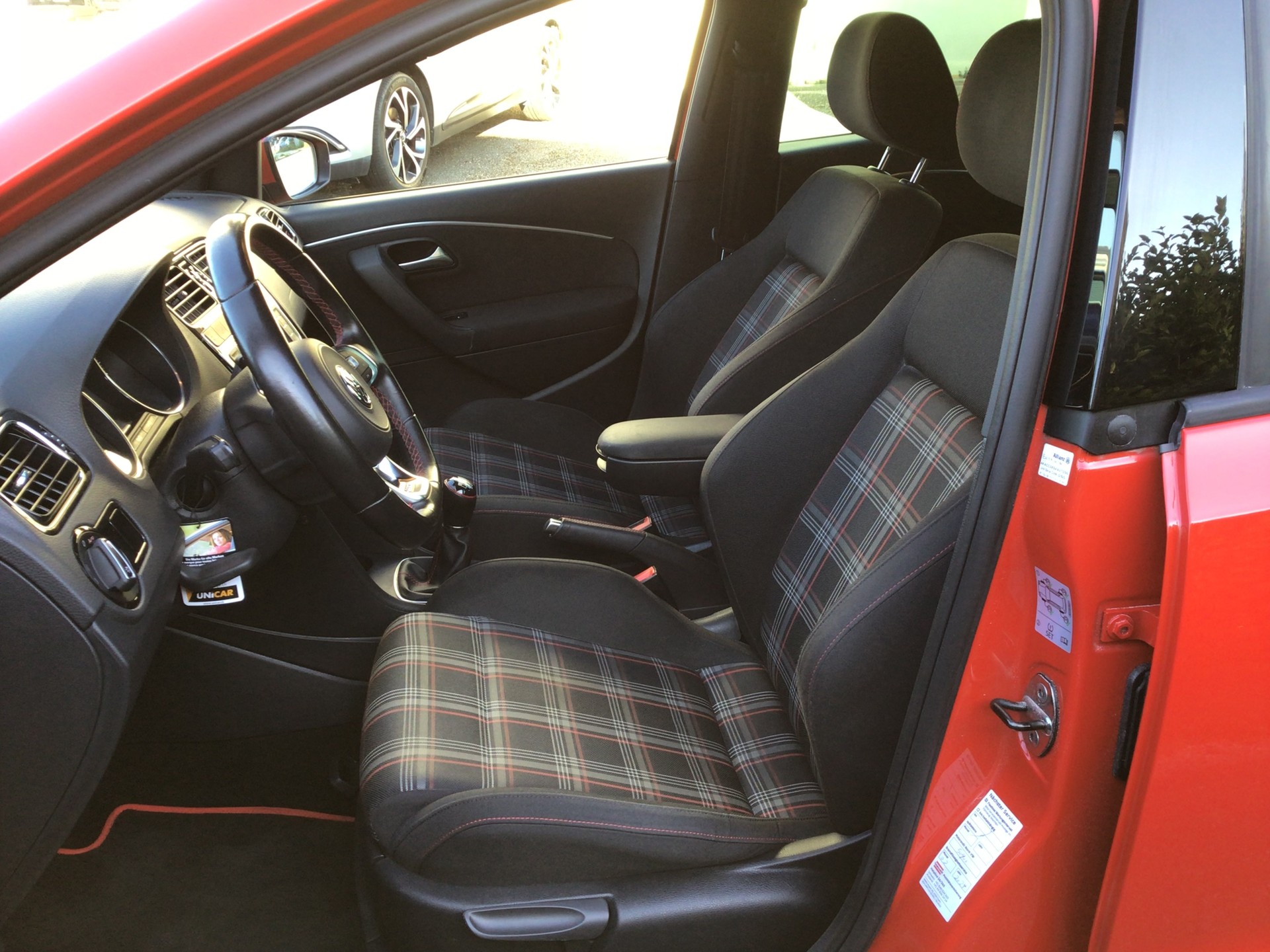 VW Polo 1.8 TSI GTI-image-5