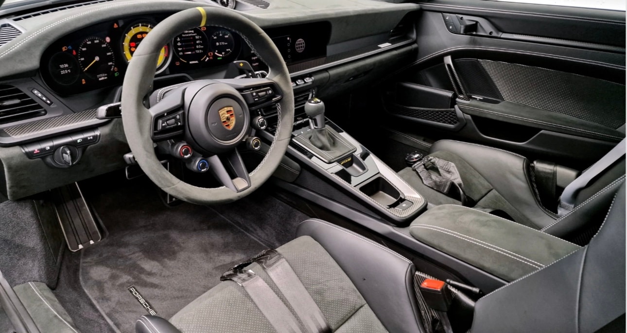 PORSCHE 4.0 GT3 RS PDK-image-2