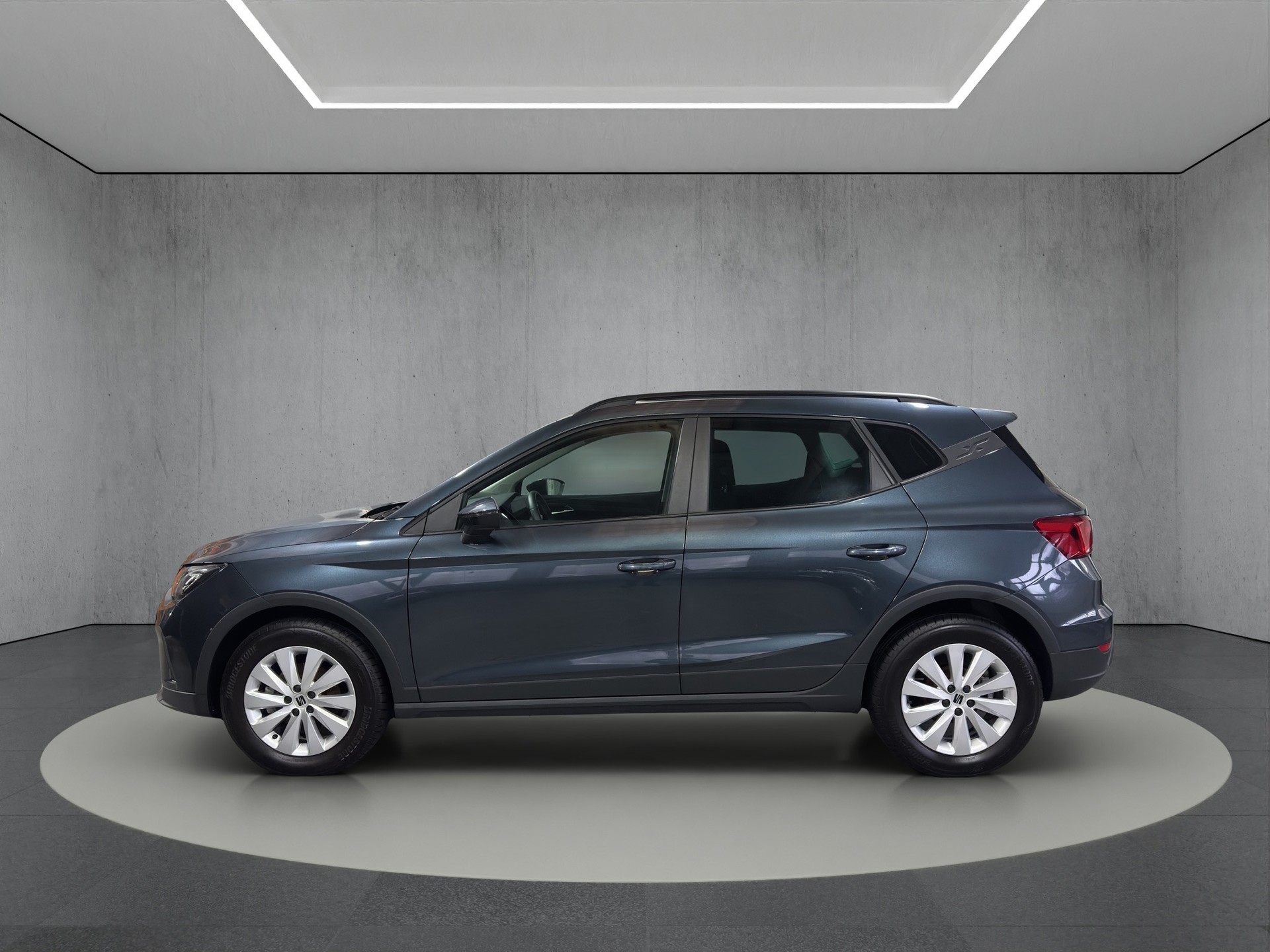 SEAT Arona 1.0 TSI Eco 40 TH Anniversary DSG-showroom-element-2
