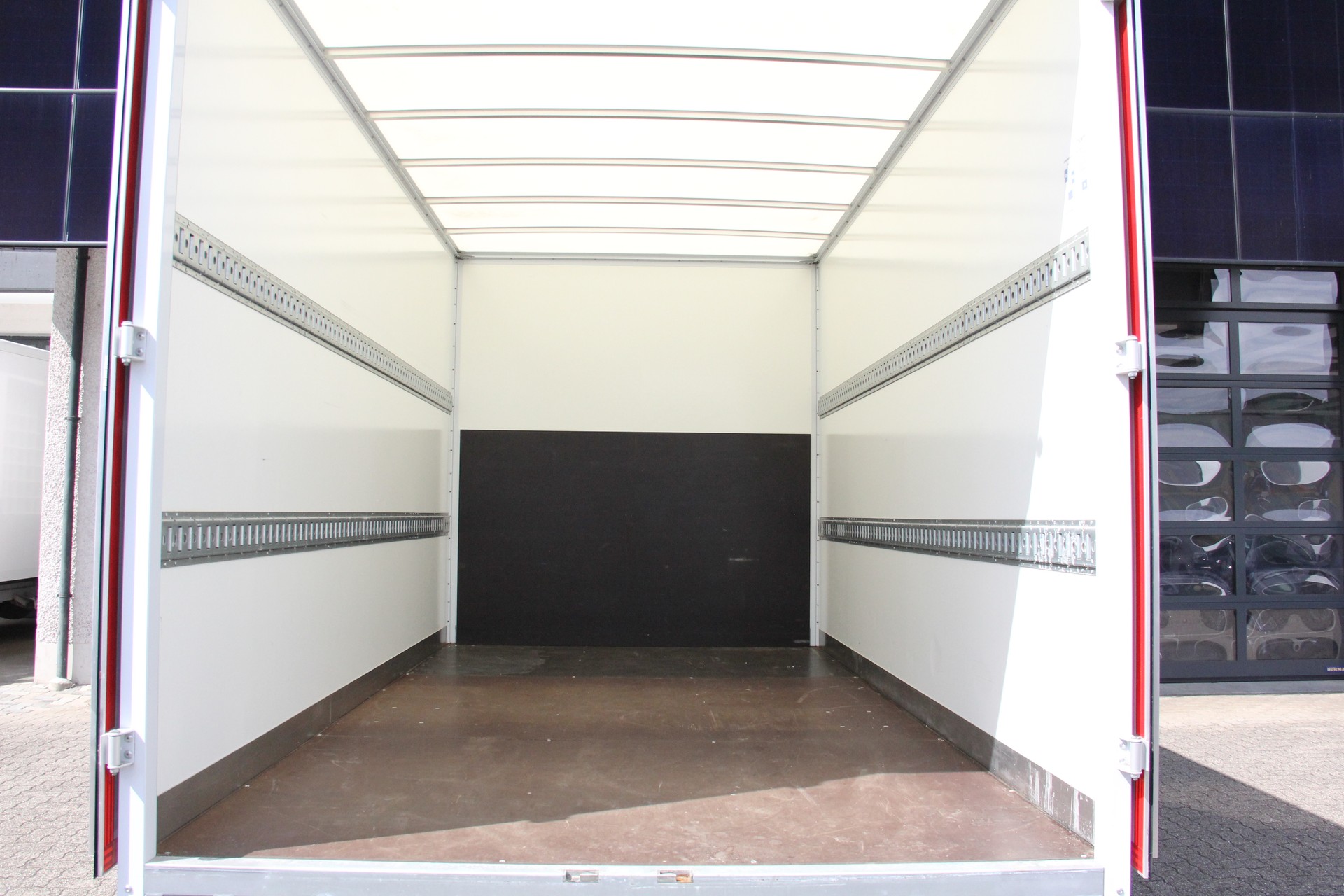 IVECO 35 S 16 A8 **AUTOMAT** **LUFT-FAHRWERK** **RÜCKFAHRKAMERA** **KLIMAAUTOMATIK**-image-8