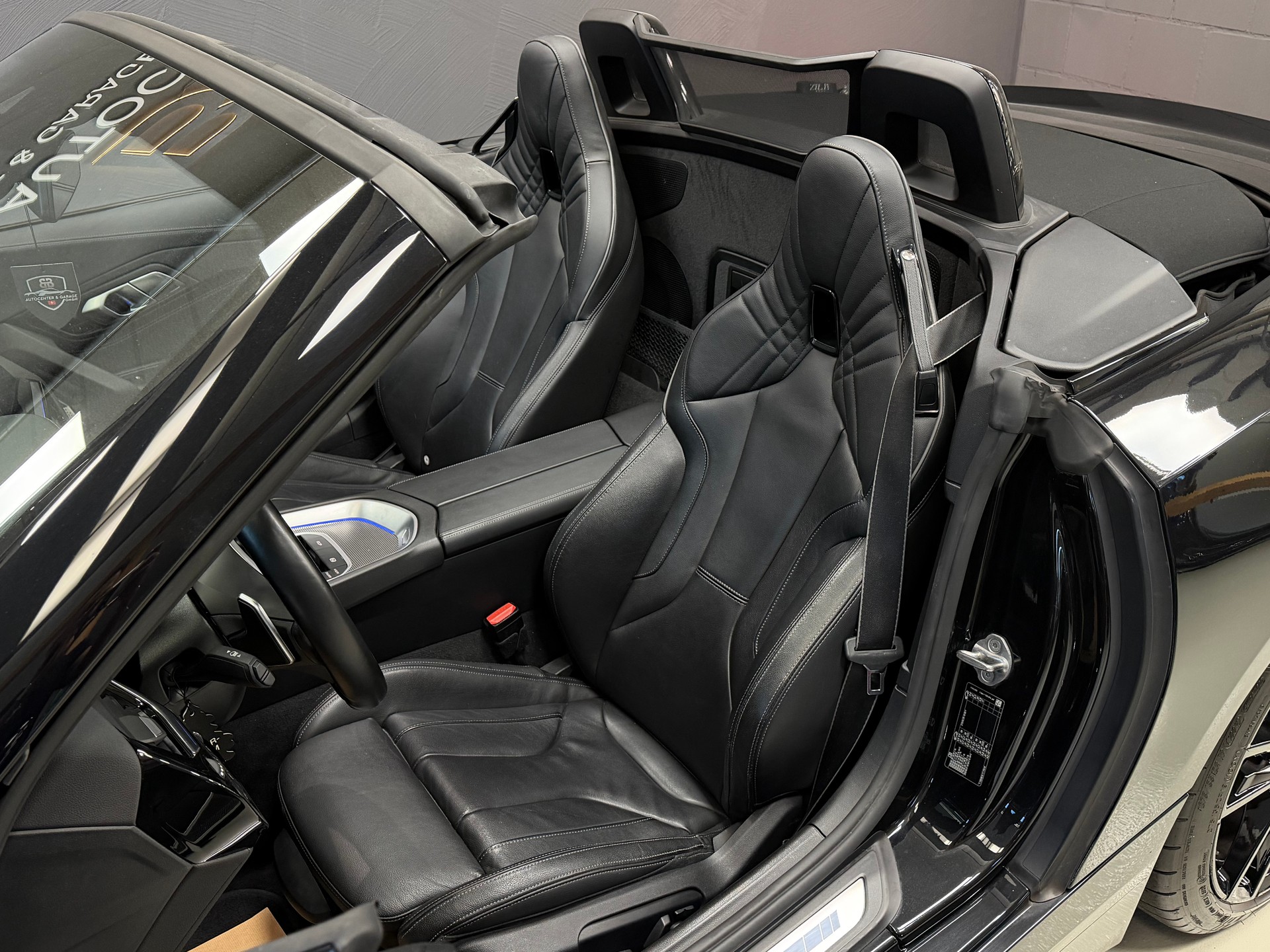 BMW Z4 sDrive 20i M Sport Cab. Steptronic-image-8