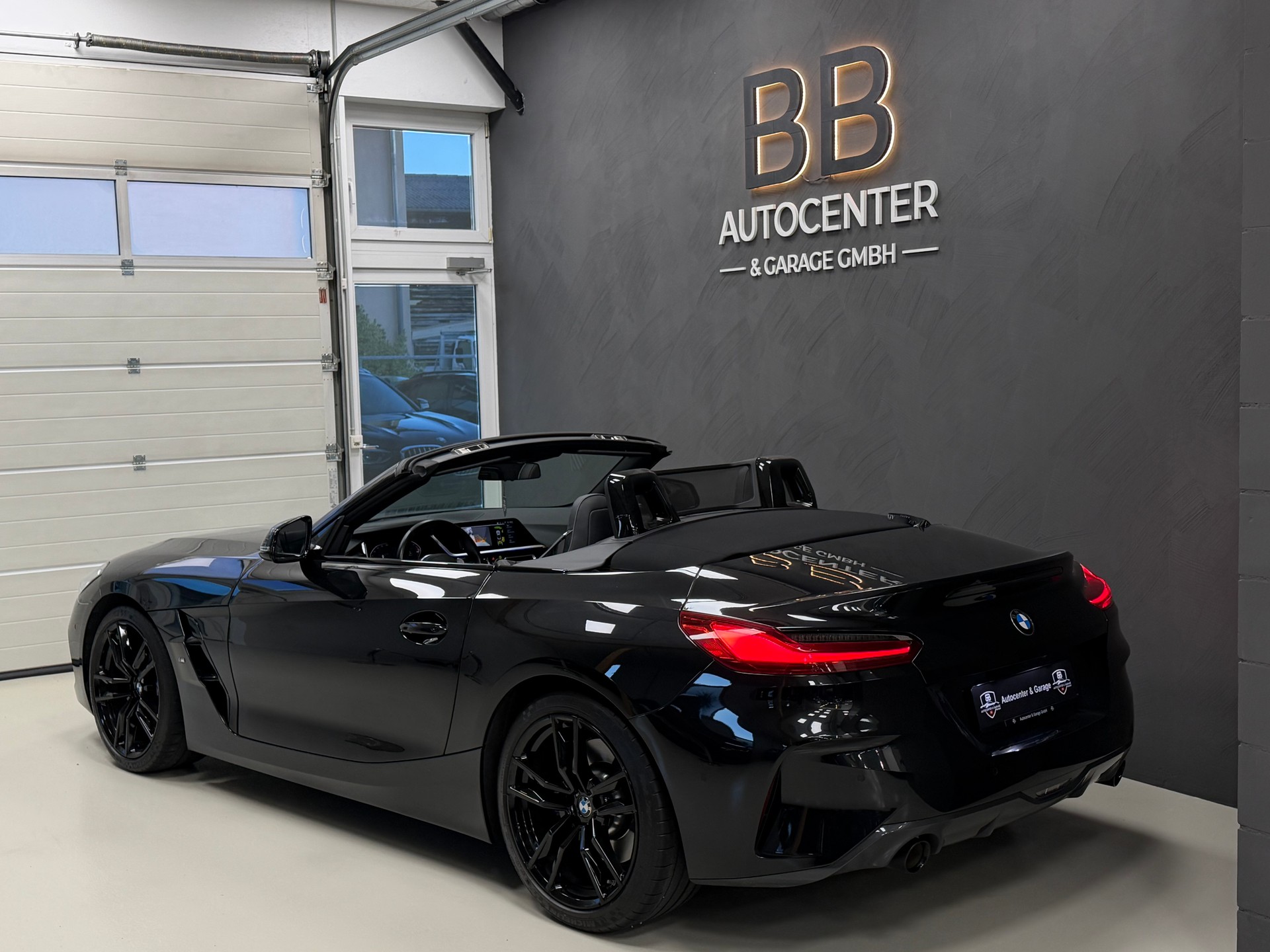 BMW Z4 sDrive 20i M Sport Cab. Steptronic-image-4