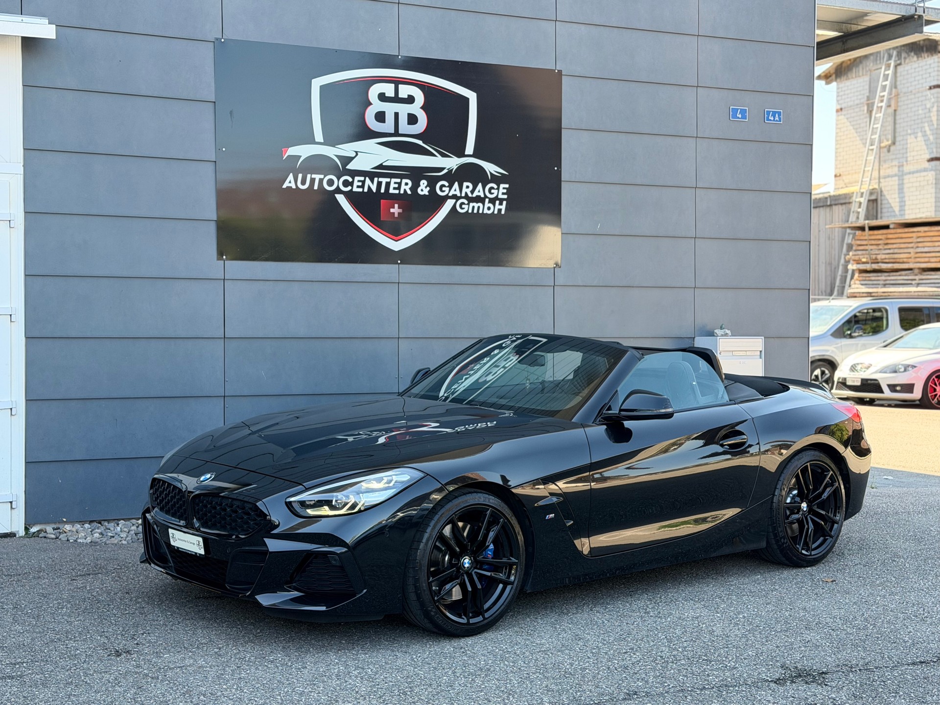 BMW Z4 sDrive 20i M Sport Cab. Steptronic-image-2