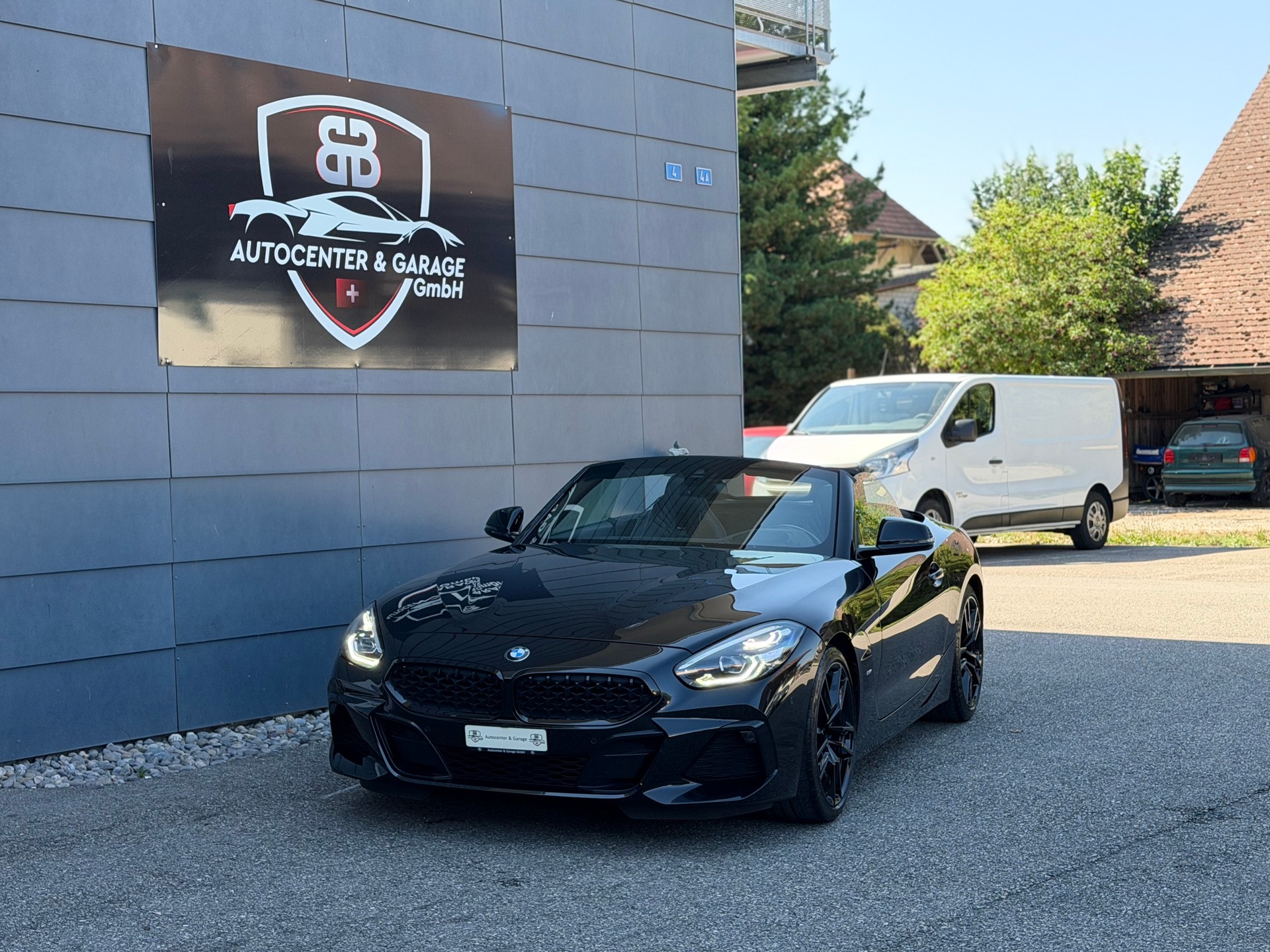 BMW Z4 sDrive 20i M Sport Cab. Steptronic-image-0