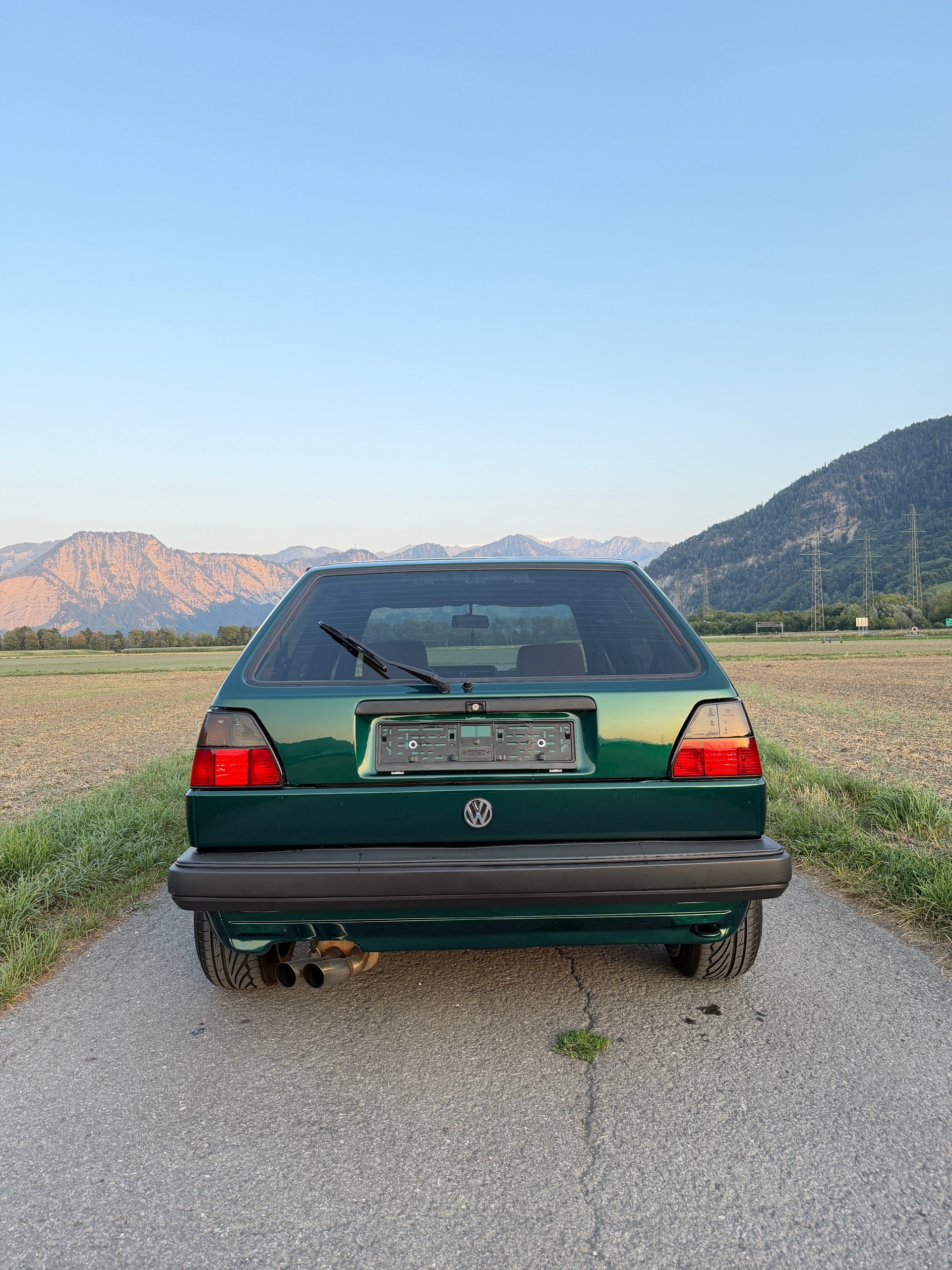 VW Golf 1600 GL-image-4
