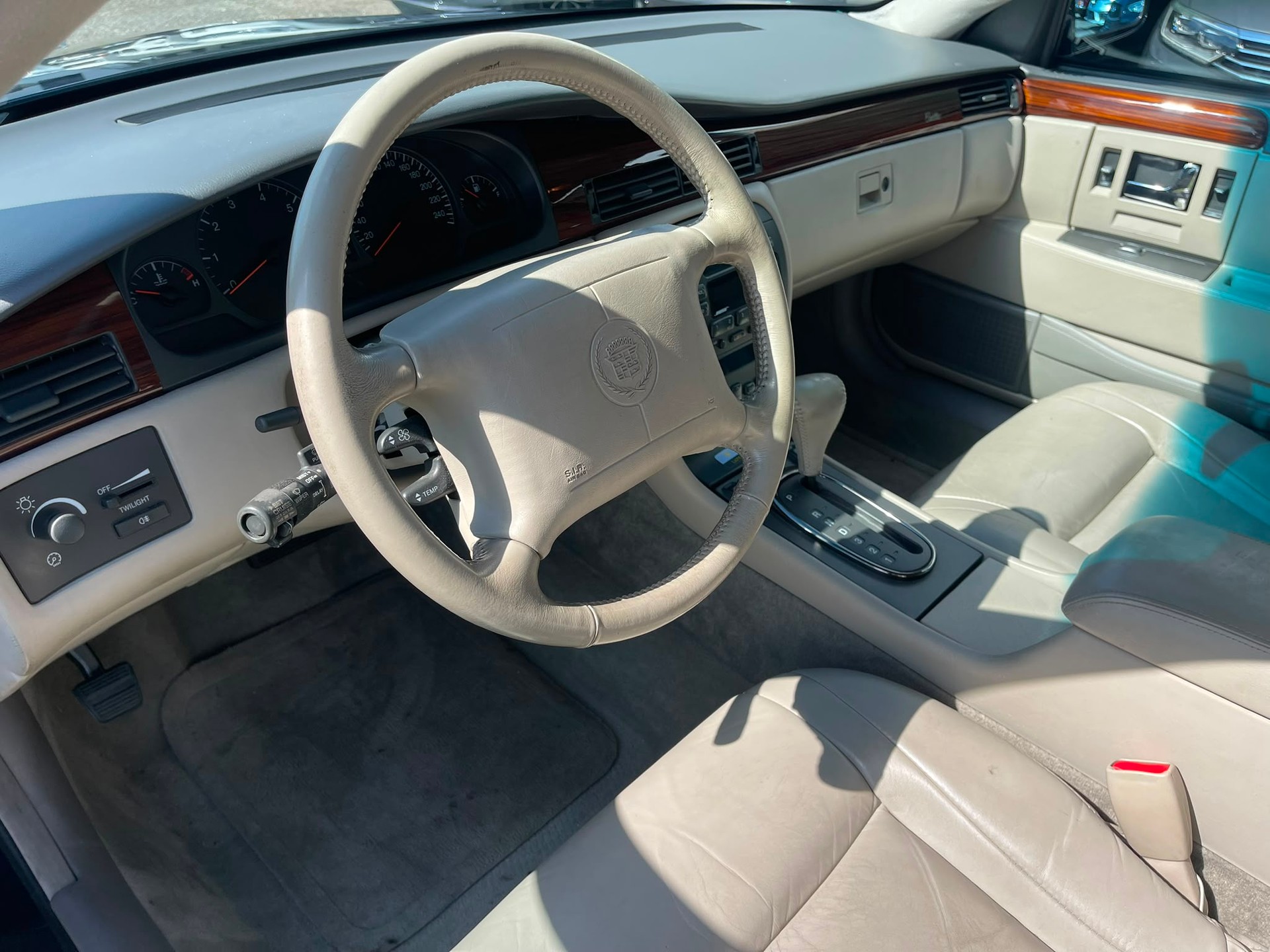 CADILLAC Seville SLS 4.6 32V-image-8