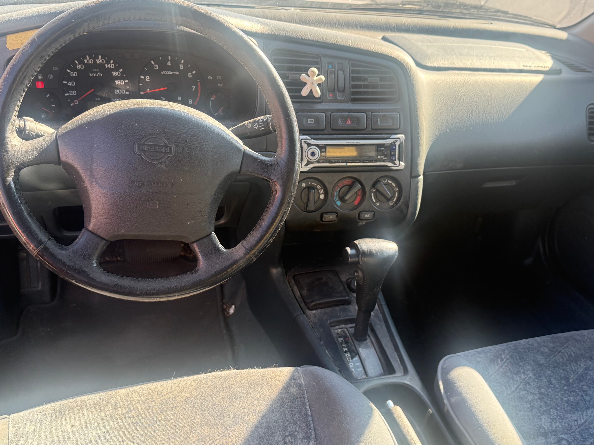 NISSAN Primera 2.0 GX-image-6