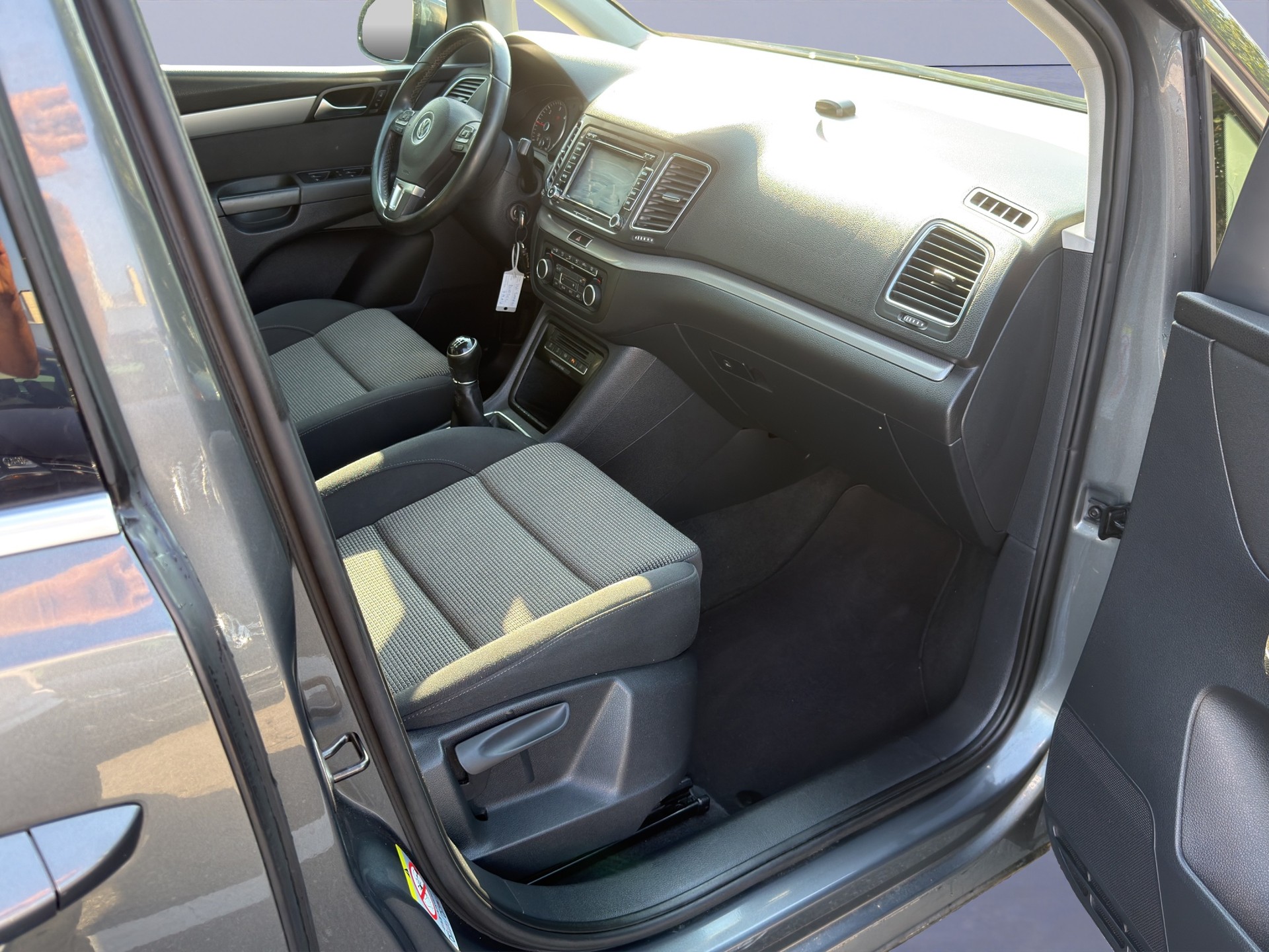 VW Sharan 2.0 TDI BlueMotion Technology Comfortline-image-8
