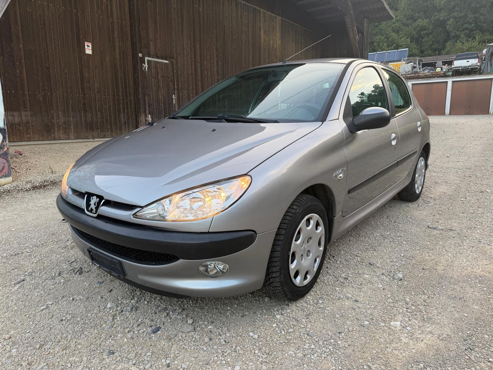PEUGEOT 206 1.4 16V XS Sport . MFK-image-0