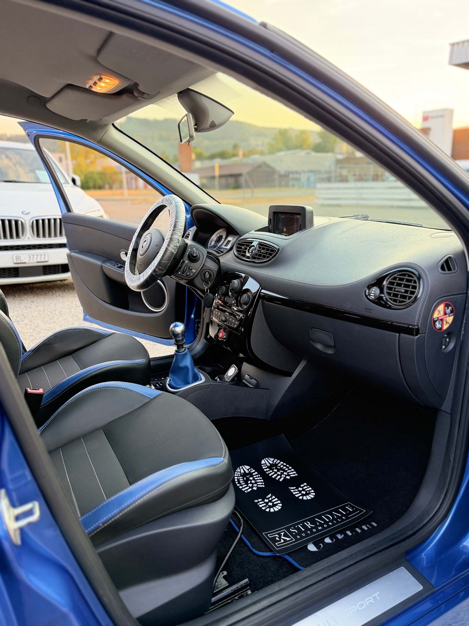 RENAULT Clio 1.6 16V Gordini GT **Frisch ab MFK**-image-12