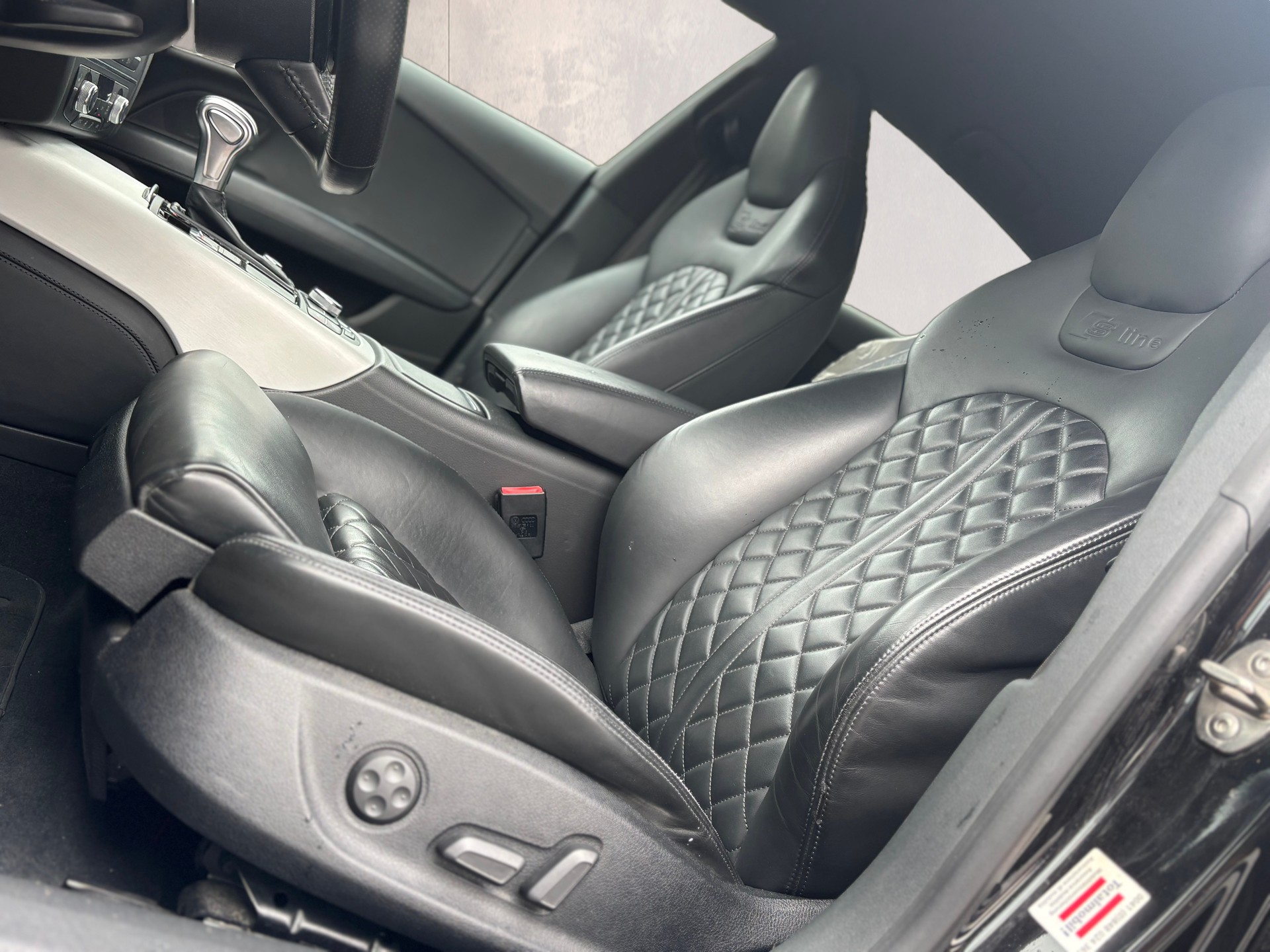 AUDI A7 Sportback 3.0 TFSI quattro S-tronic-image-7