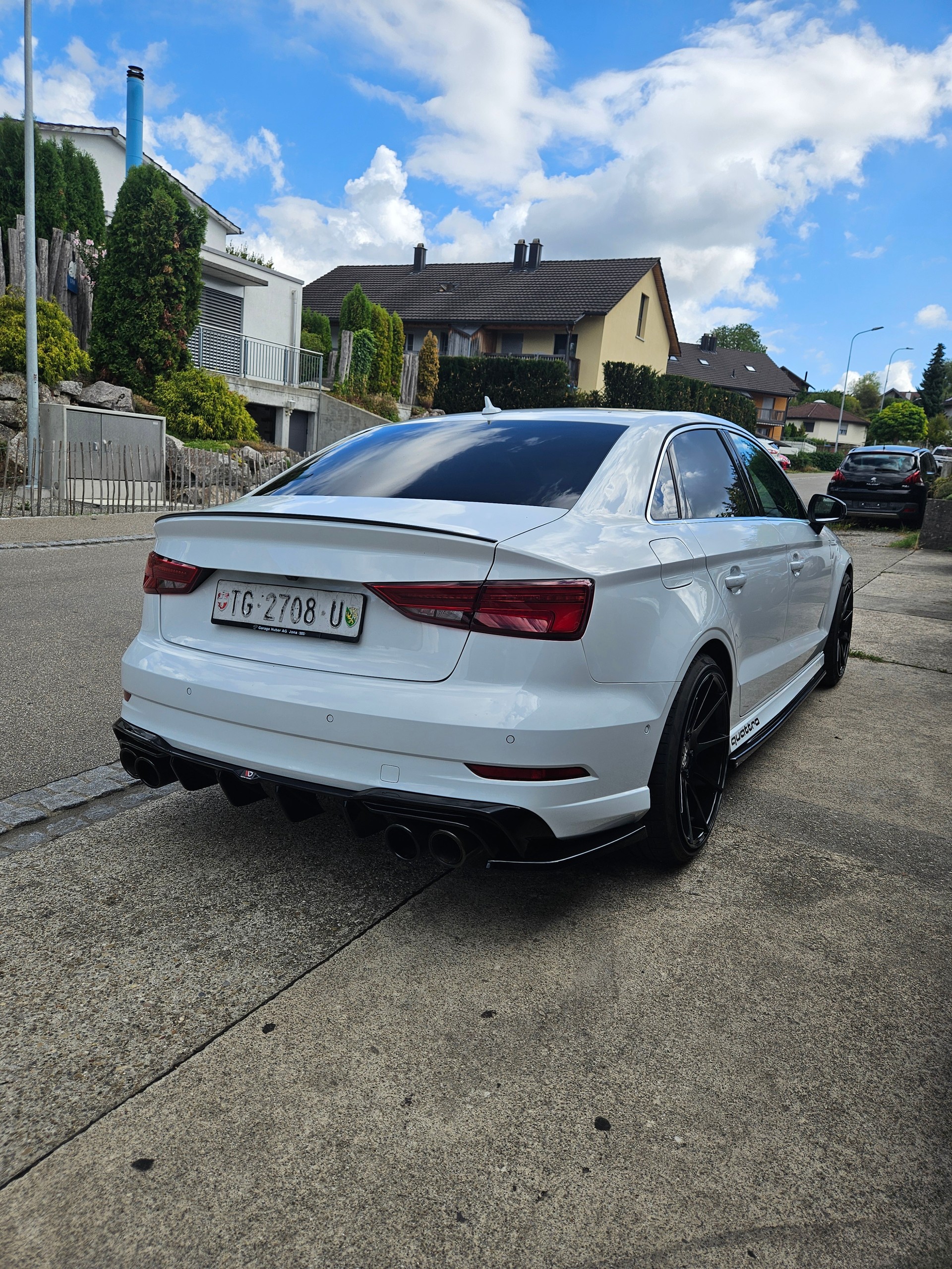 AUDI S3 Limousine 2.0 TFSI quattro S-tronic-image-6