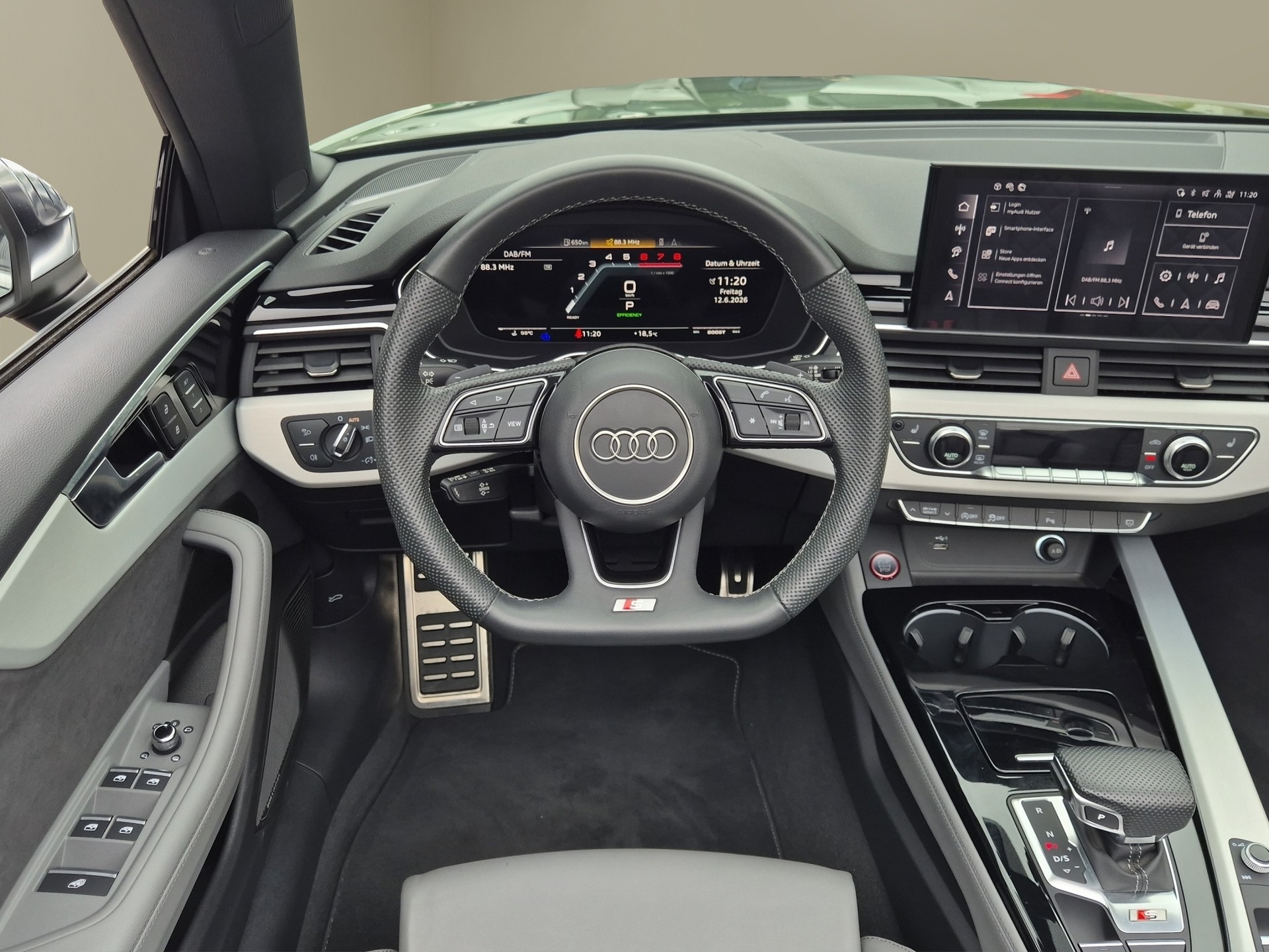 AUDI S5 Cabriolet 3.0 TFSI quattro tiptronic-image-11