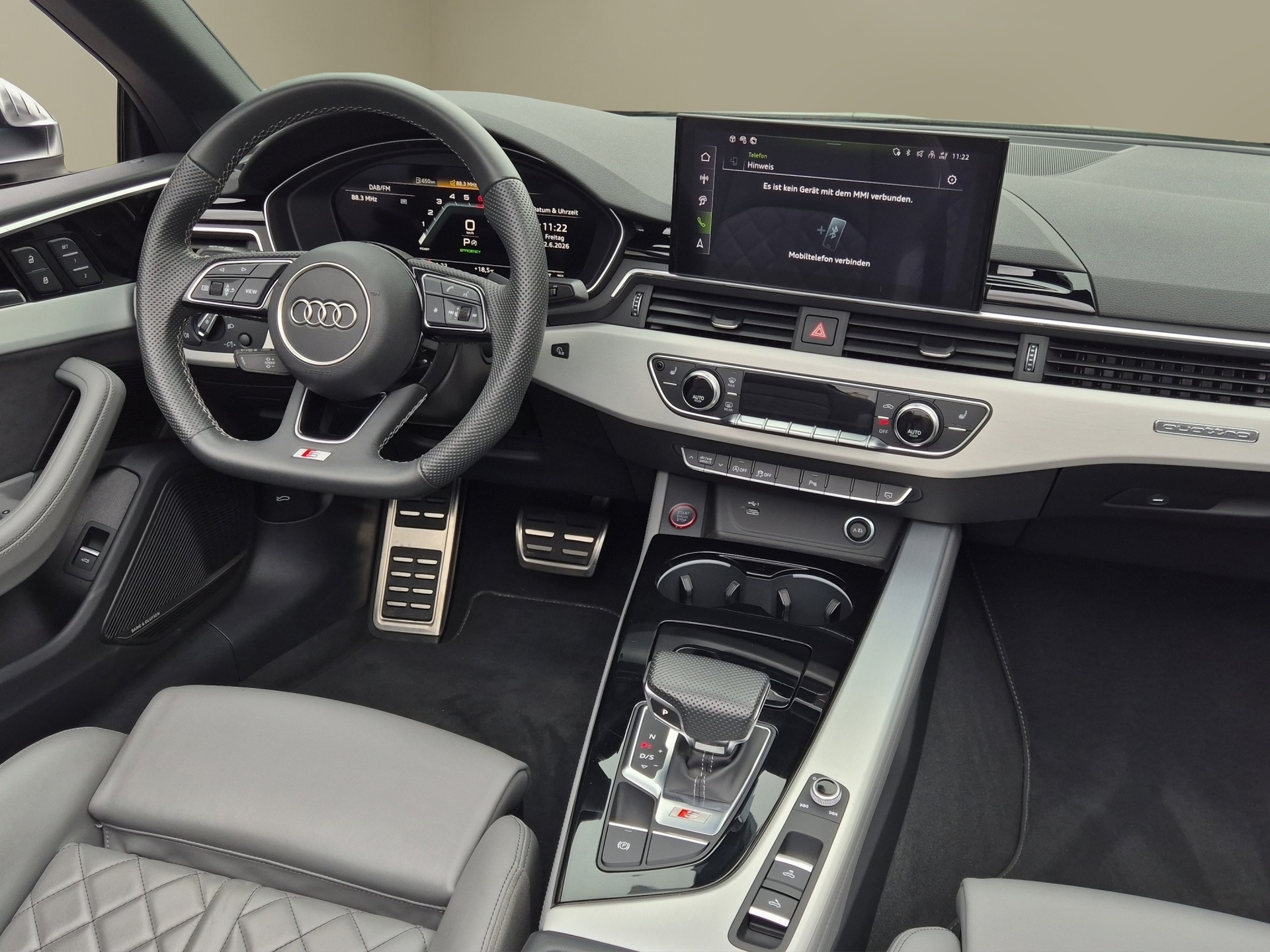 AUDI S5 Cabriolet 3.0 TFSI quattro tiptronic-image-18