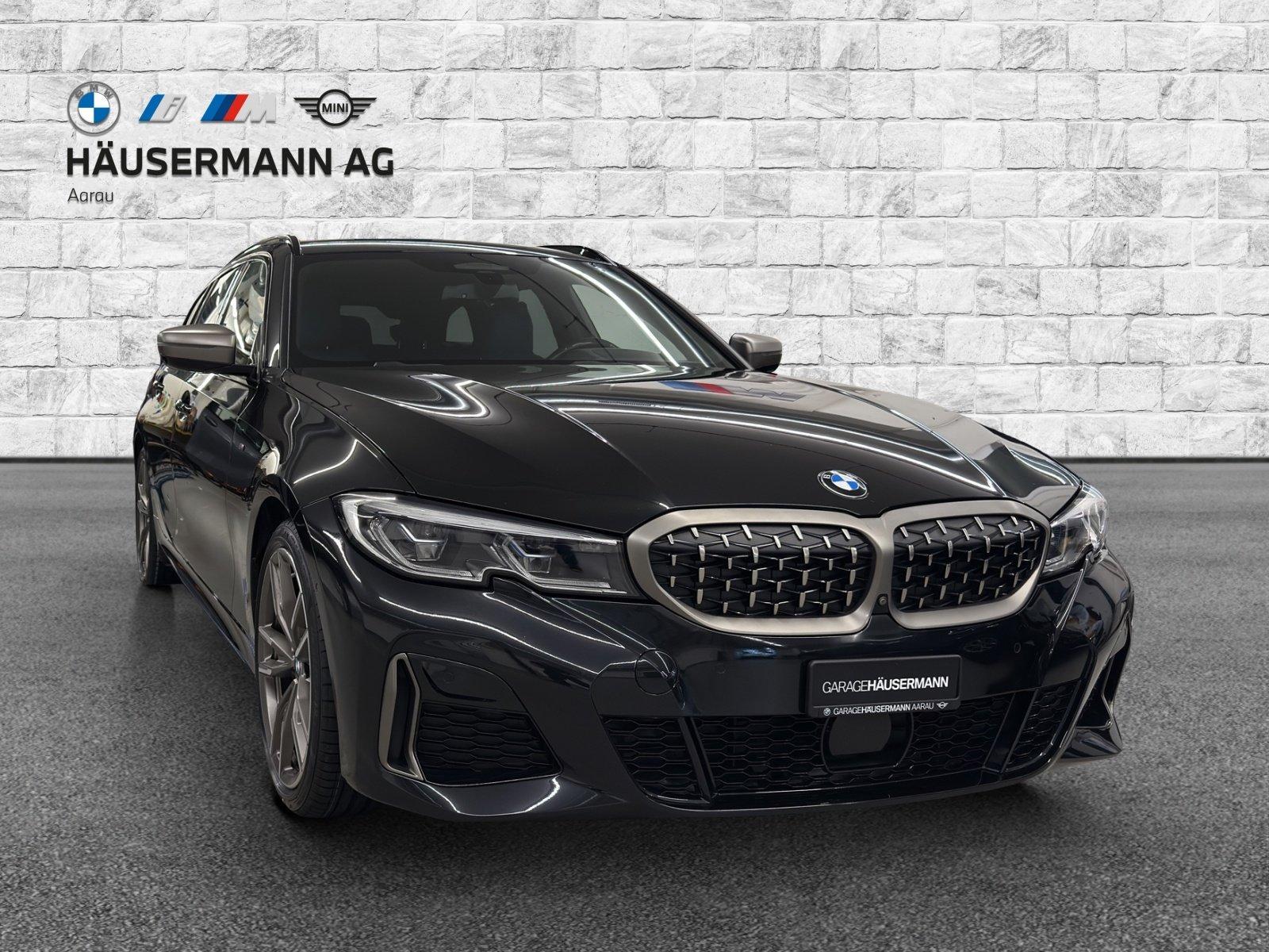 BMW M340i xDrive Touring-showroom-element-2