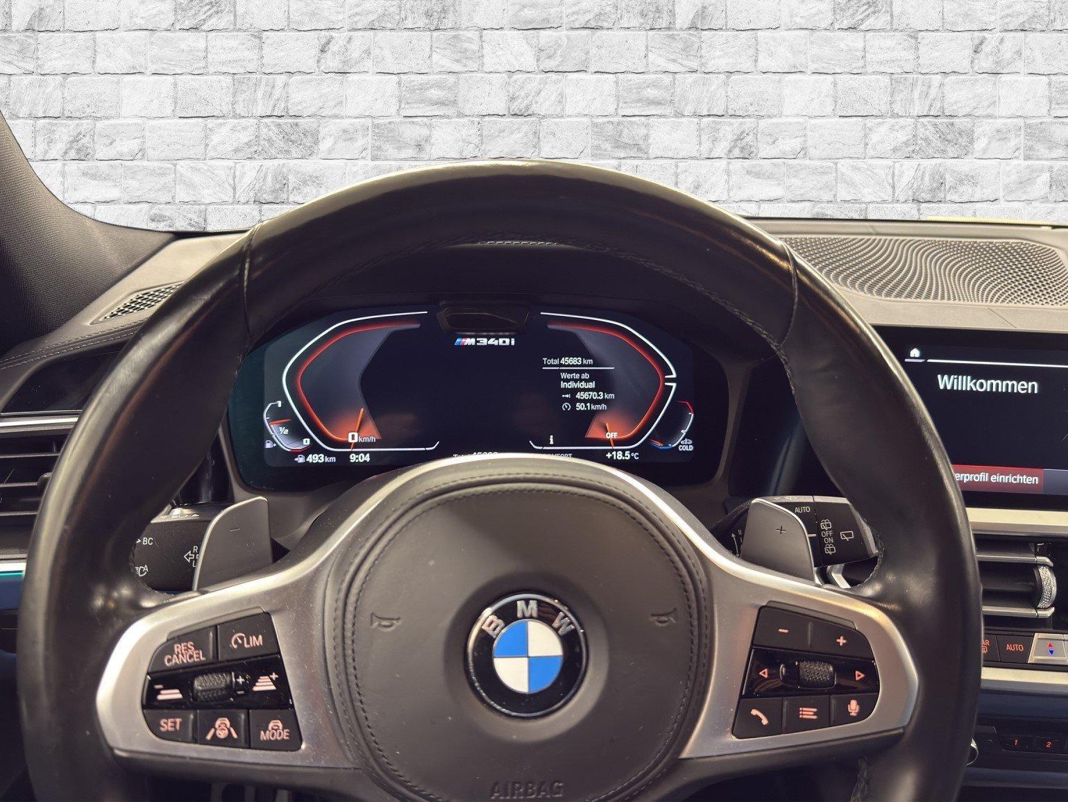 BMW M340i xDrive Touring-image-10