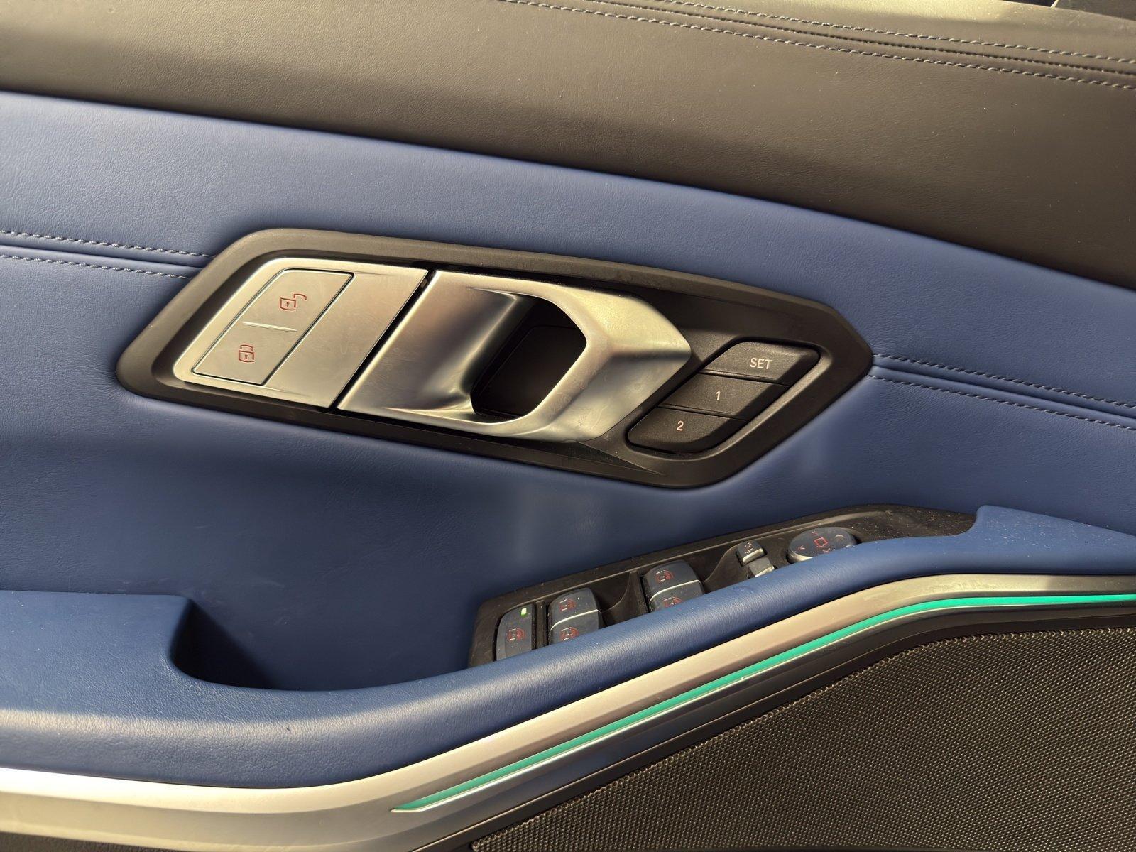 BMW M340i xDrive Touring-image-11