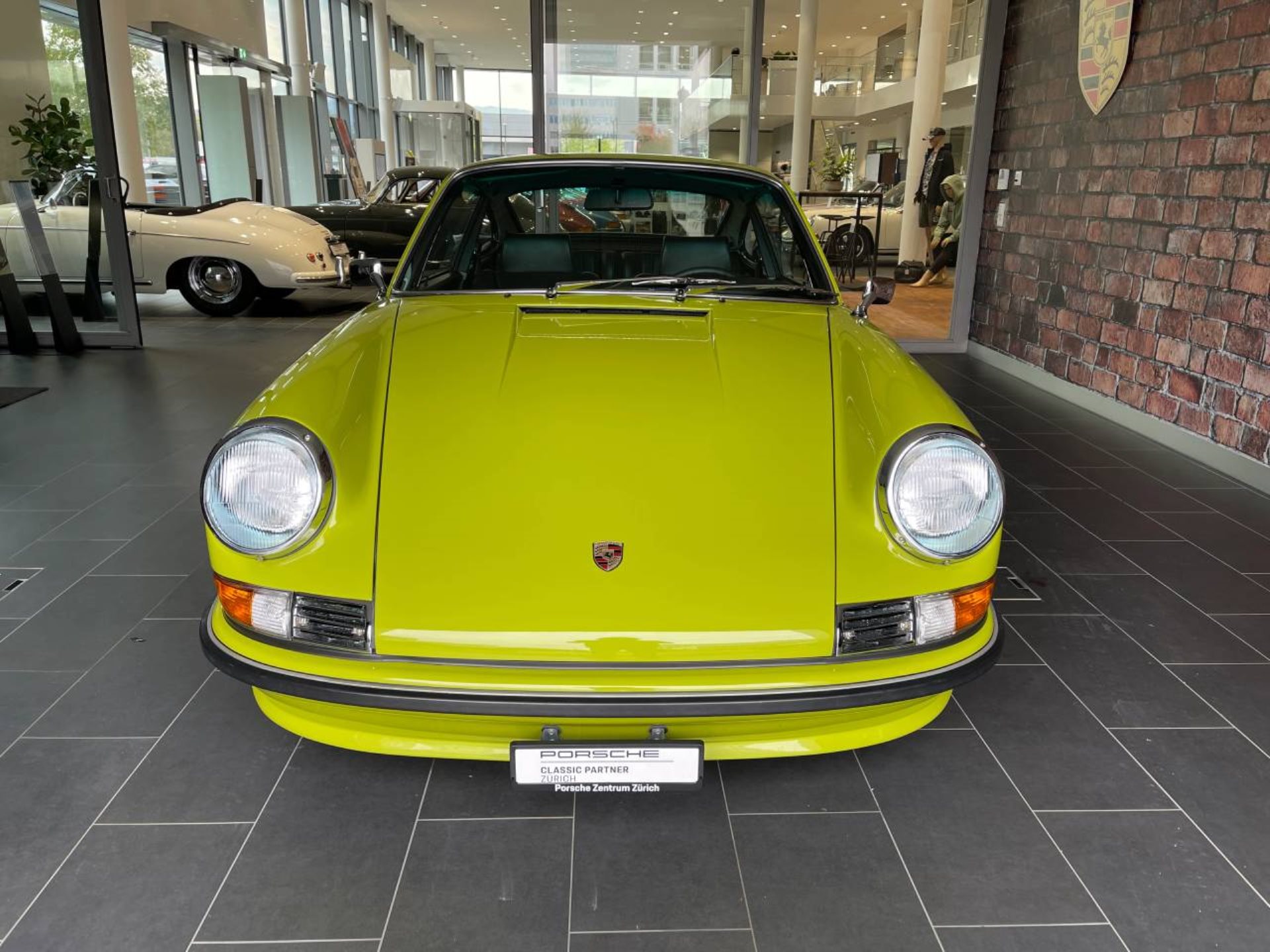 PORSCHE 911 E 2.4 Coupé-image-7