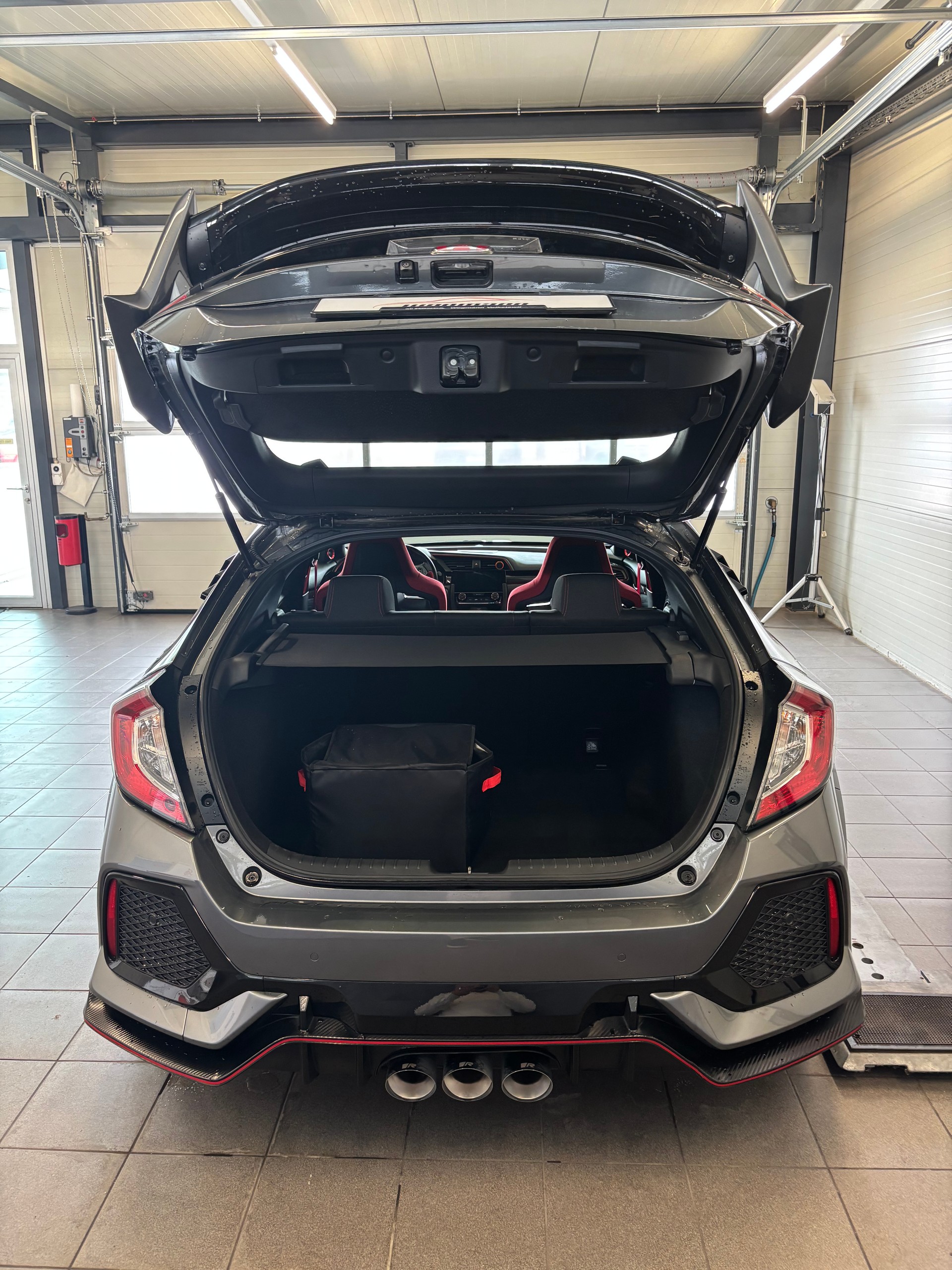 HONDA Civic 2.0 i-VTEC Type R GT-image-12