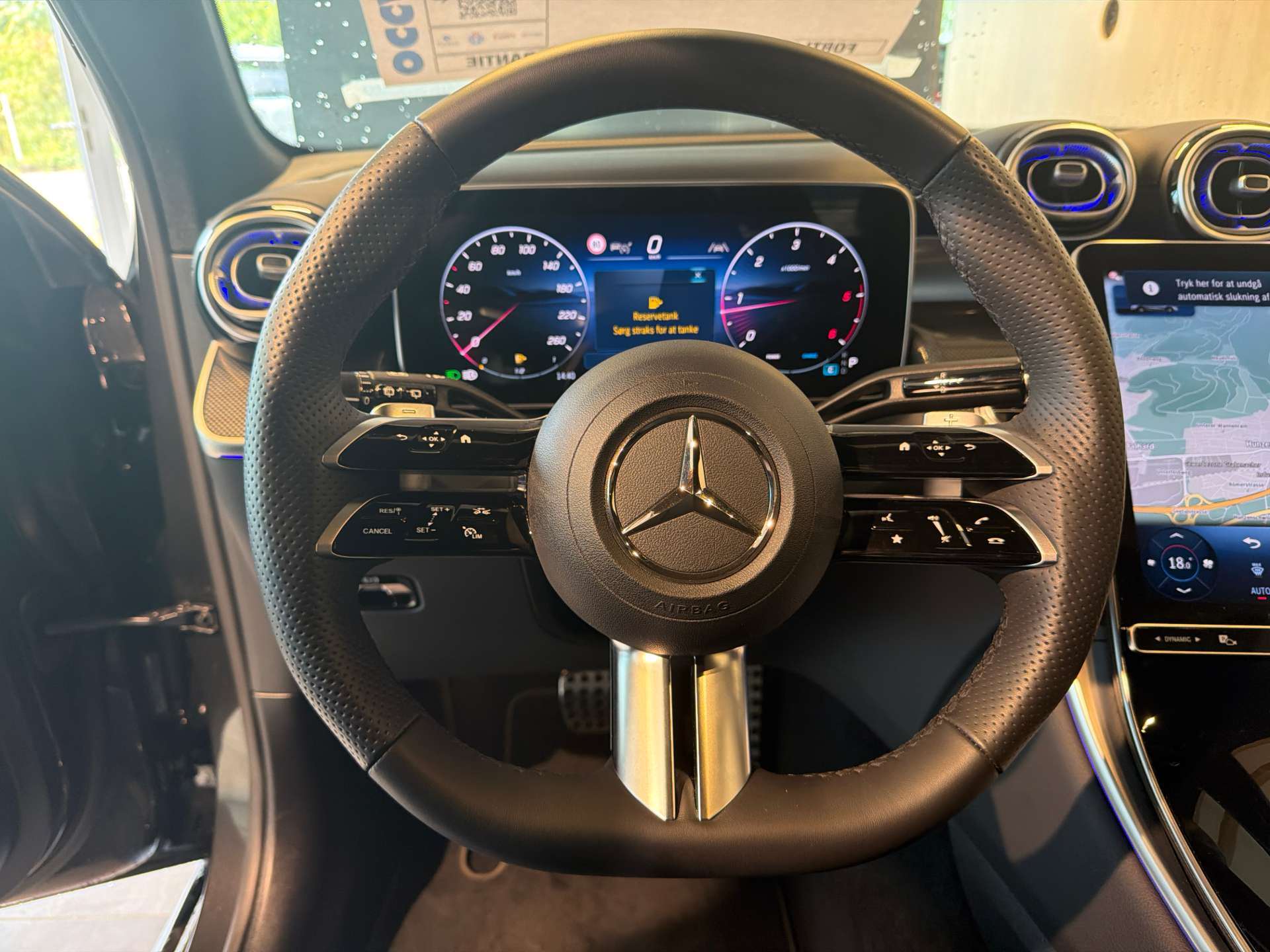 MERCEDES-BENZ GLC 300 d AMG-Line 269PS 4Matic G-Tronic Automat-image-15