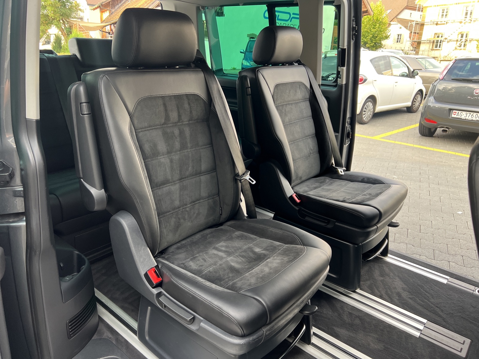 VW T6 Multivan 2.0 Bi-TDI Highline 4Motion DSG-image-7