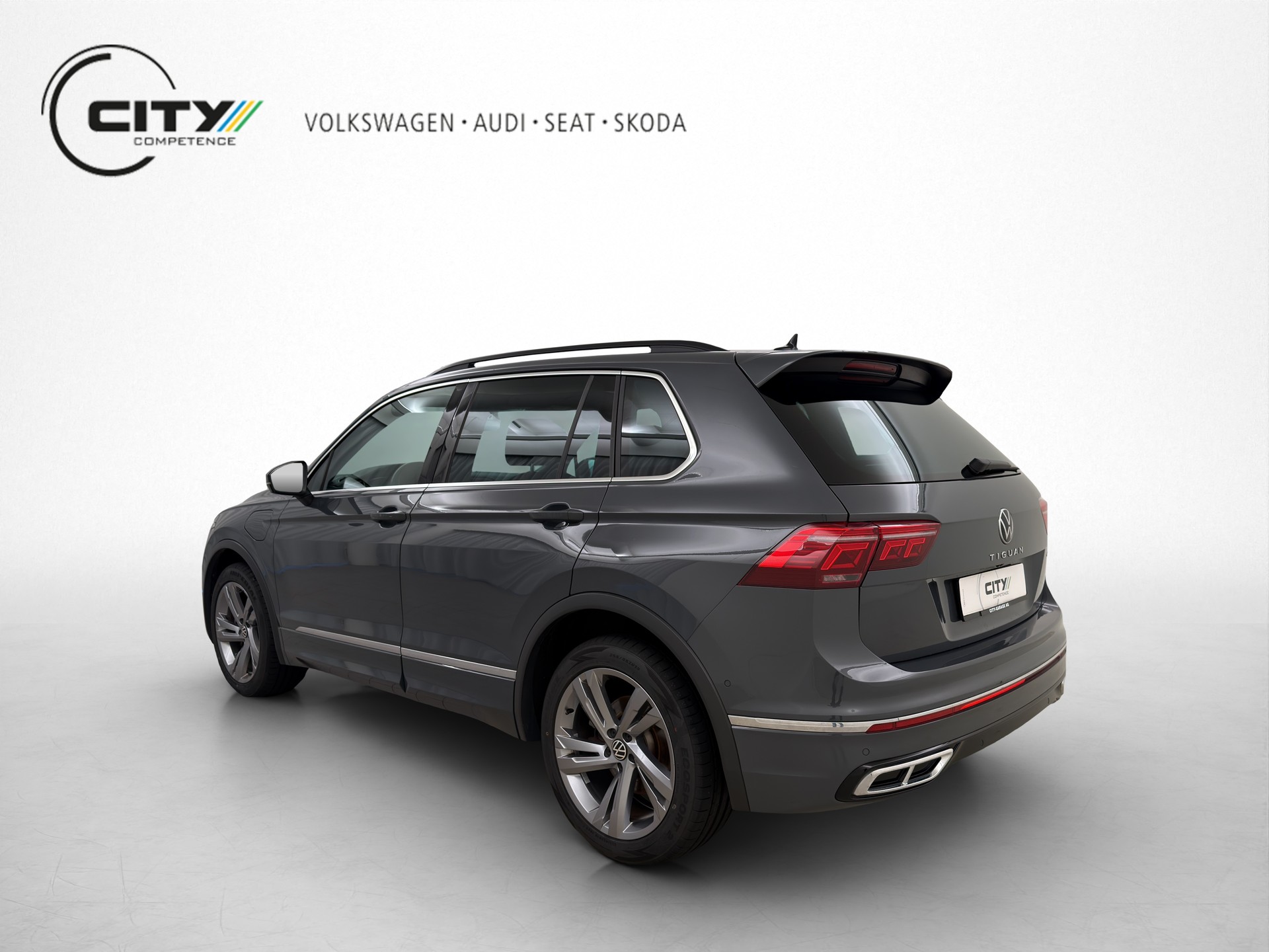 VW Tiguan 1.4 TSI PHEV R-Line DSG-image-2
