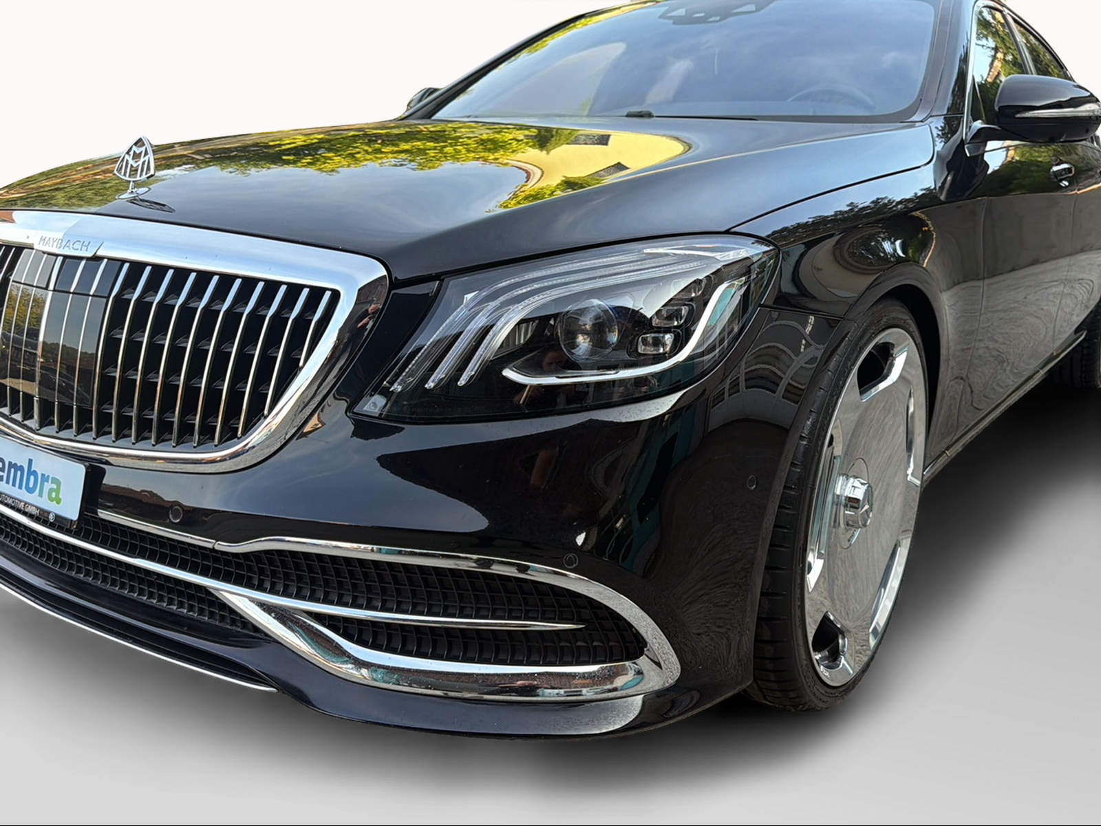 MERCEDES-BENZ S 560 Maybach 4Matic 9G-Tronic-showroom-element-1