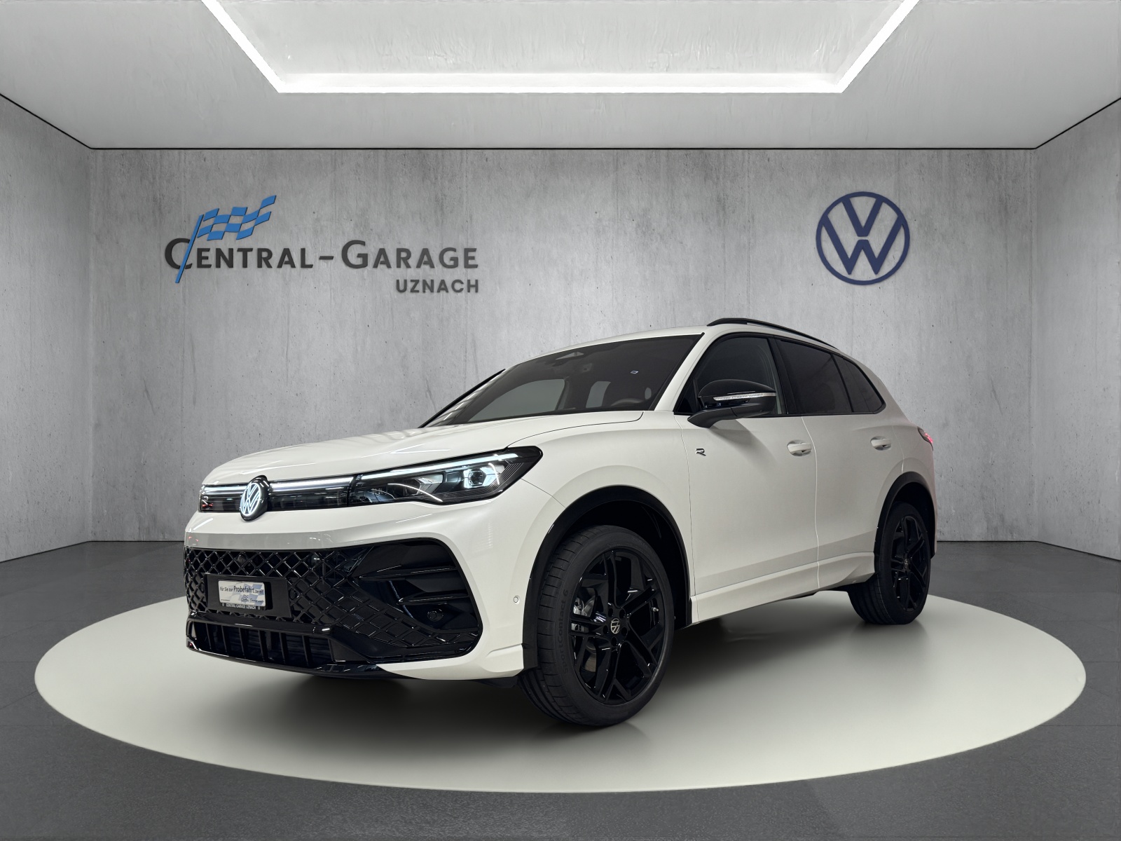 VW Tiguan 2.0 TSI DSG R-Line Plus 4Motion-image-0