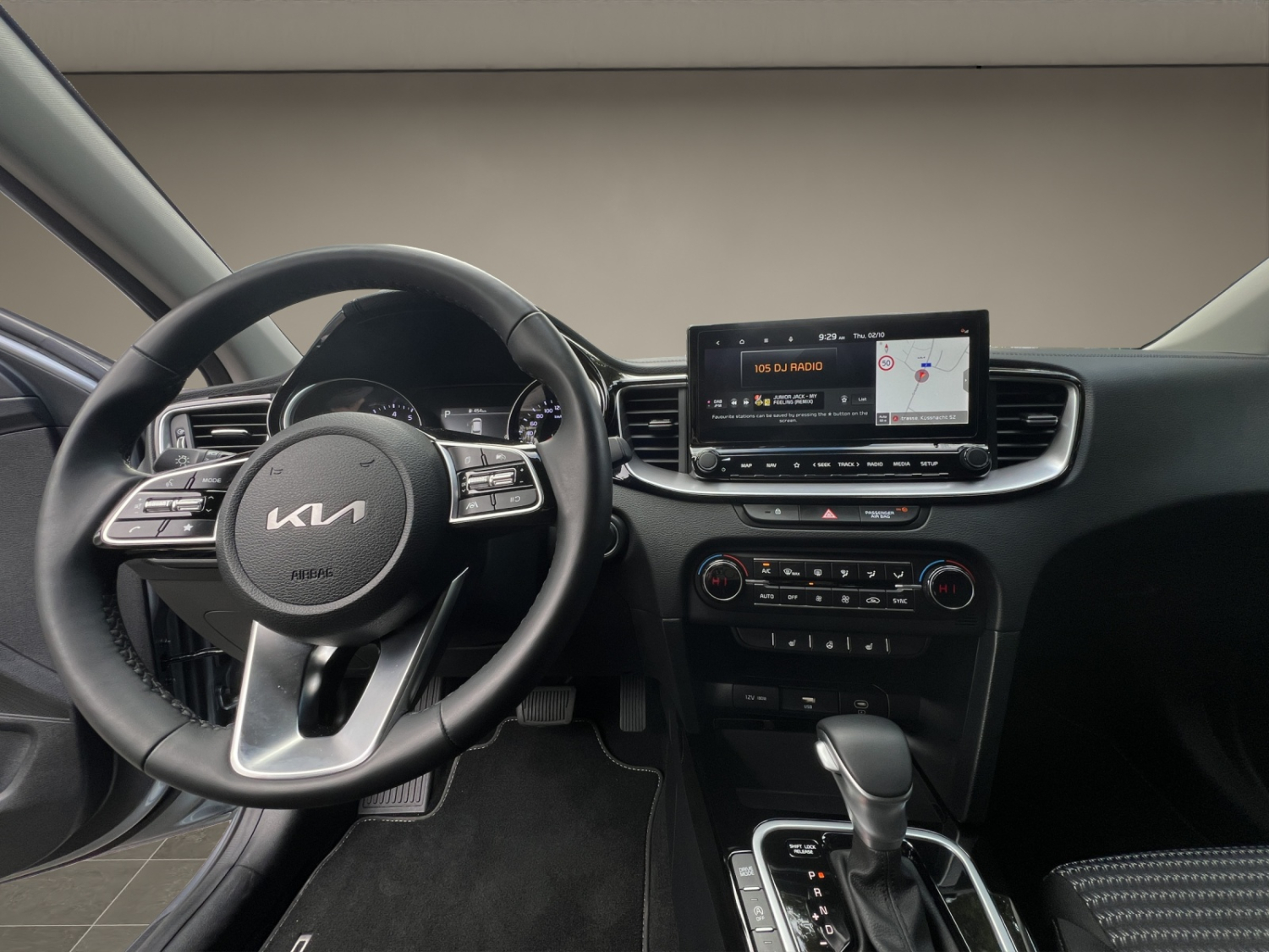 KIA Ceed SW 1.5 T-GDi MHEV Power-image-10