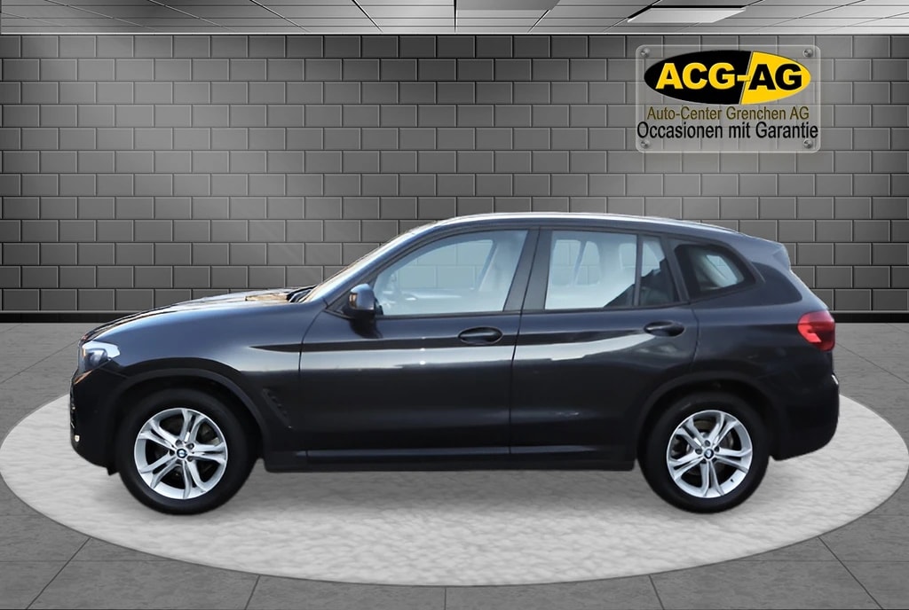 BMW X3 xDrive 48V 20d Steptronic **Teil-Leder ** Gr-Navi ** RF-Kamera 360° ** H-Up Display ** Frisch Ab MFK & Service **-image-2