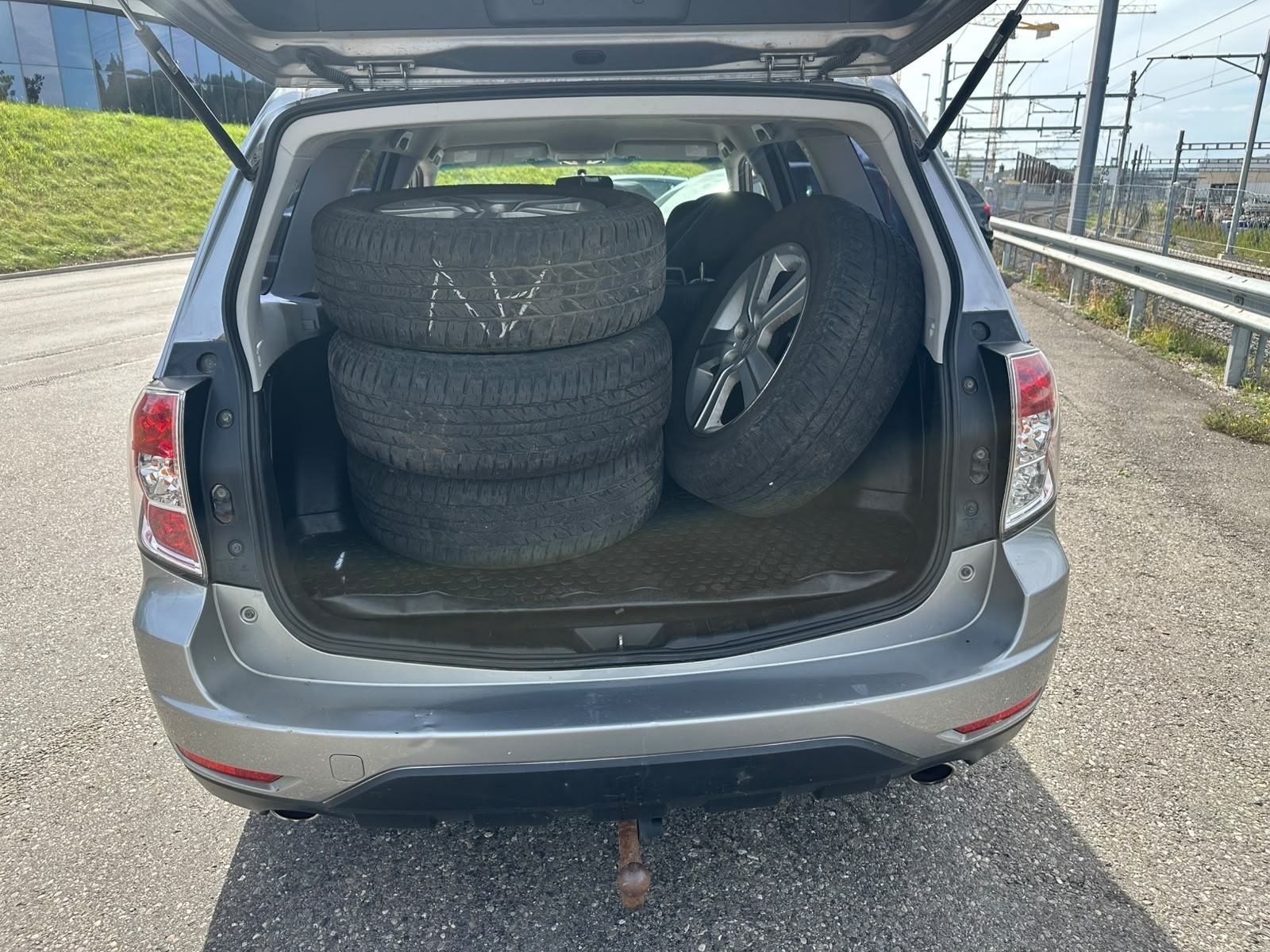 SUBARU Forester 2.0XS Comfort Celebration-image-5