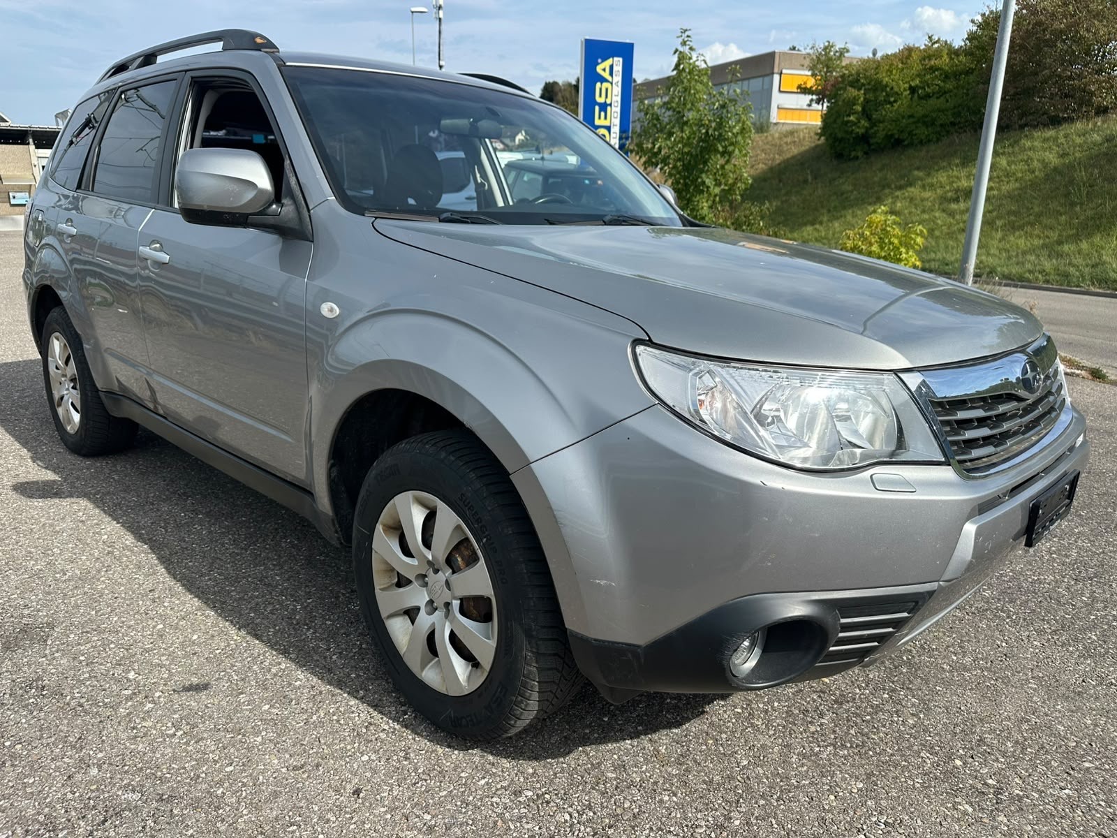 SUBARU Forester 2.0XS Comfort Celebration-image-2