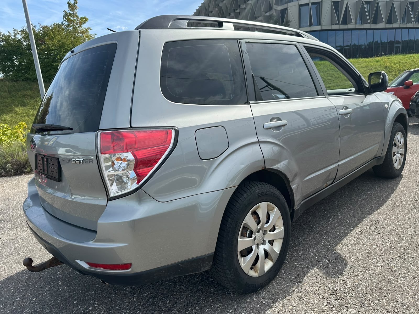 SUBARU Forester 2.0XS Comfort Celebration-image-3