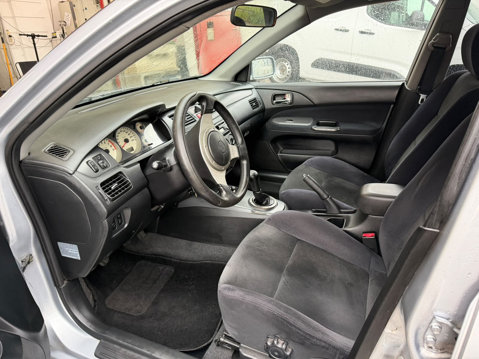 MITSUBISHI Lancer 2.0 Intense (Sport) Wagon-image-4