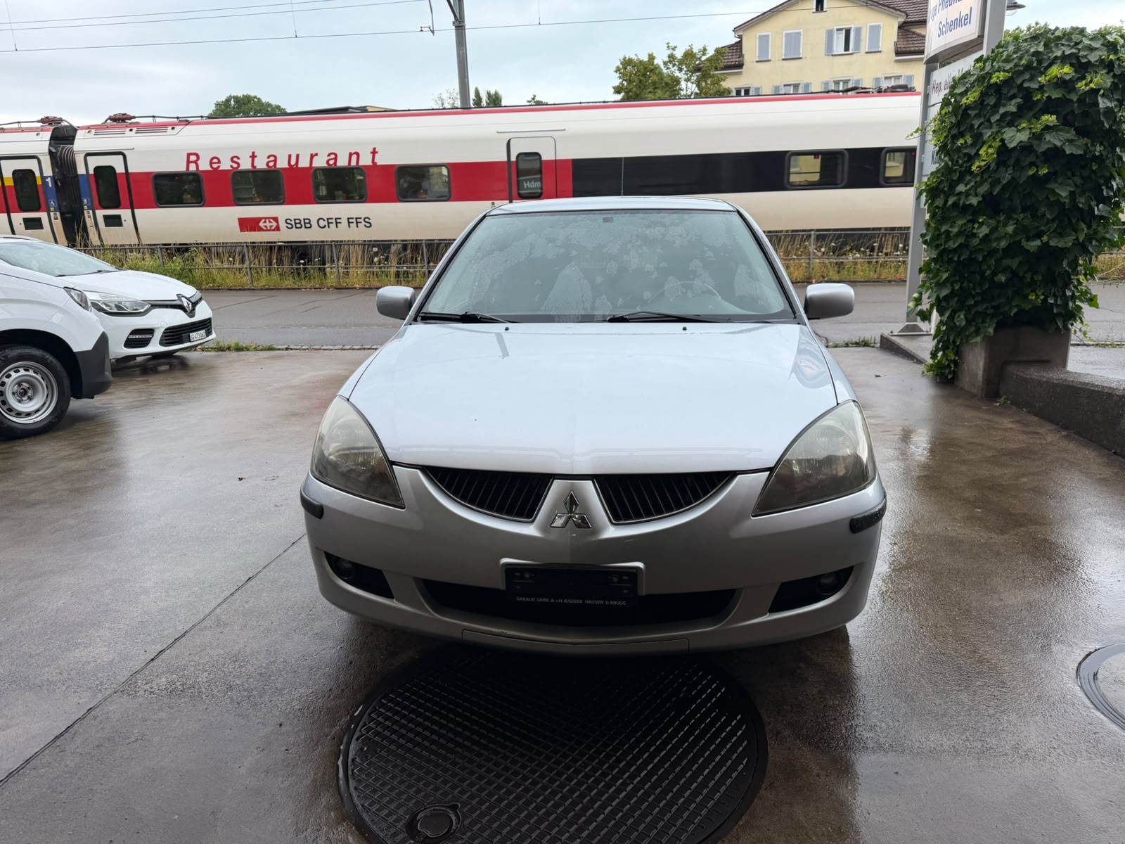 MITSUBISHI Lancer 2.0 Intense (Sport) Wagon-image-2
