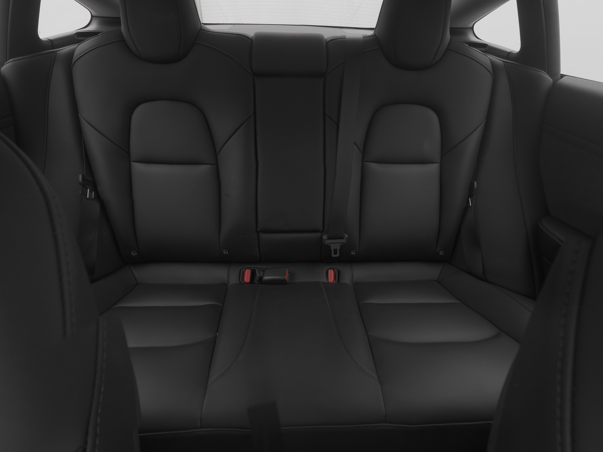 TESLA Model 3 Long Range Dual Motor AWD-image-9