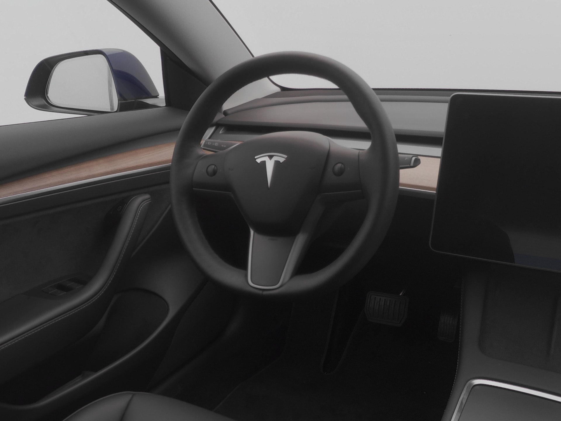 TESLA Model 3 Long Range Dual Motor AWD-image-6